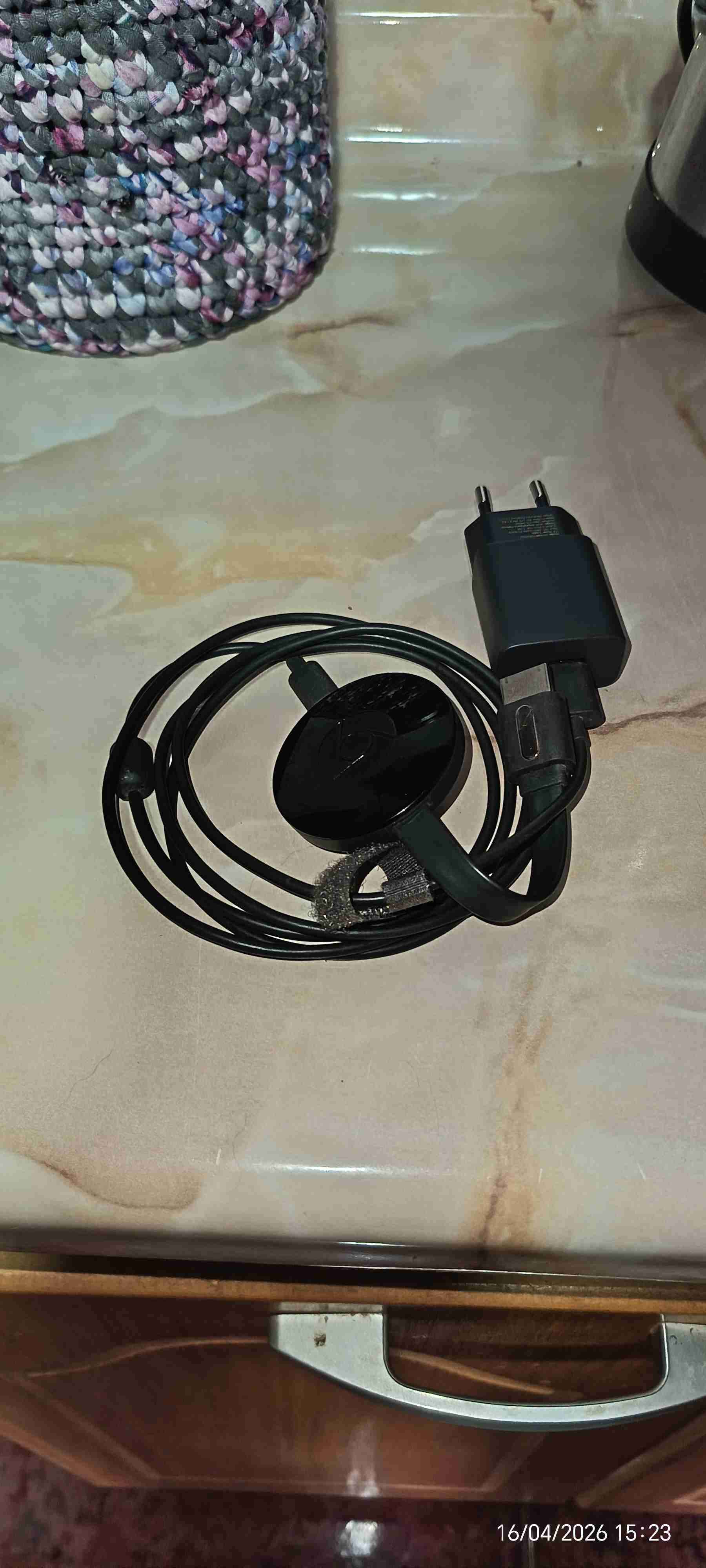 Google Chromecast 2da Generación, Negro - miniatura 2