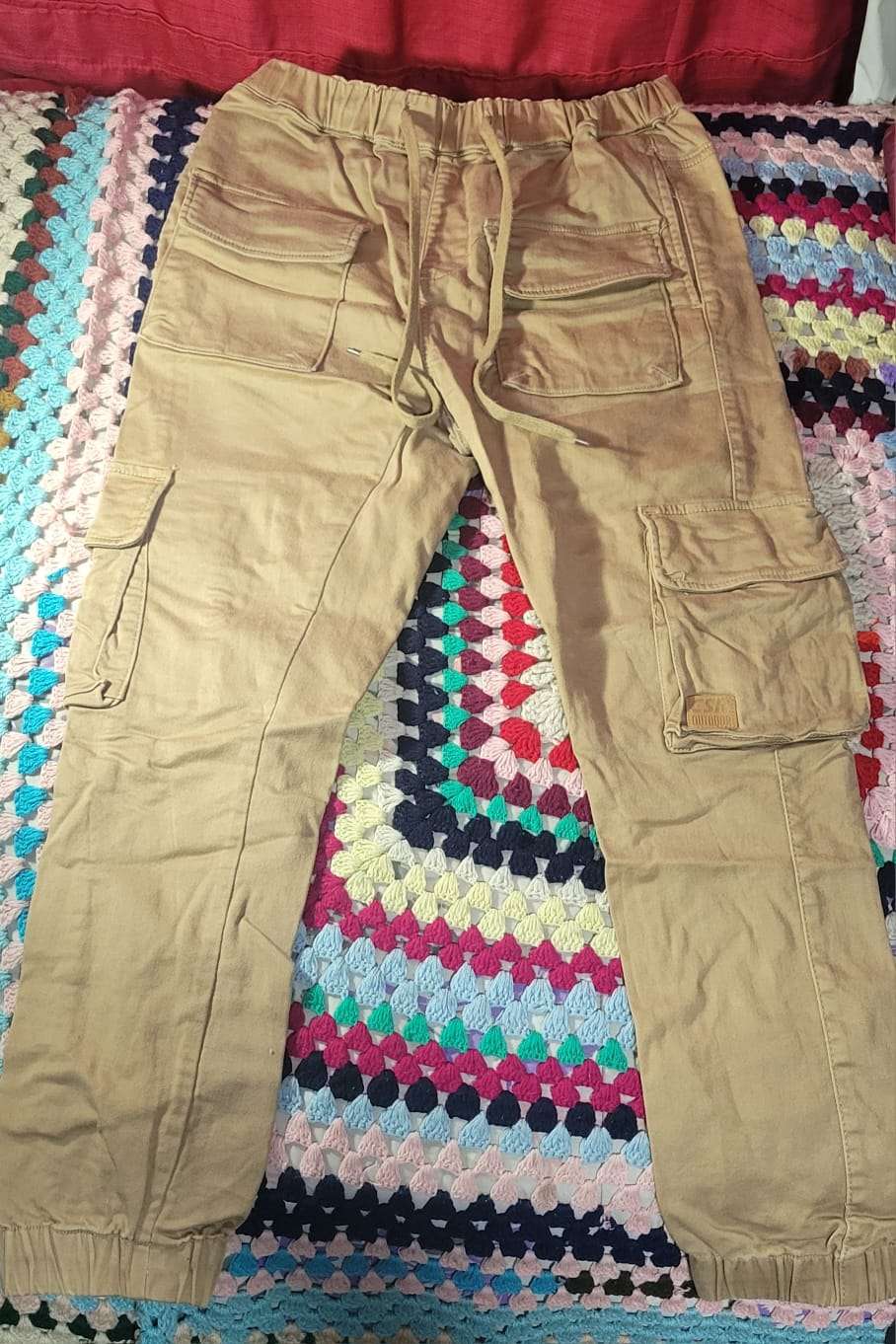 Pantalón cargo beige hombre - miniatura 1