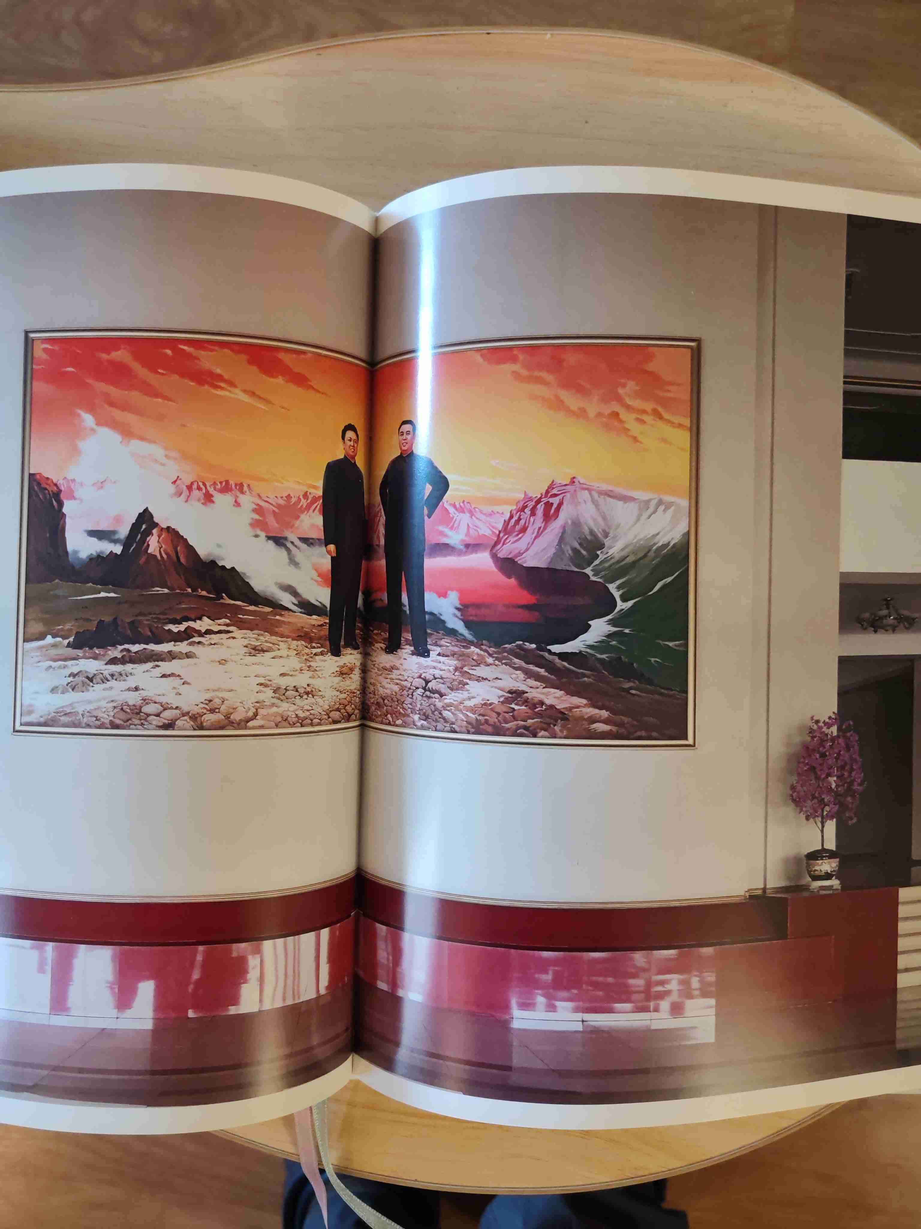 Libro Inside North Korea - miniatura 4