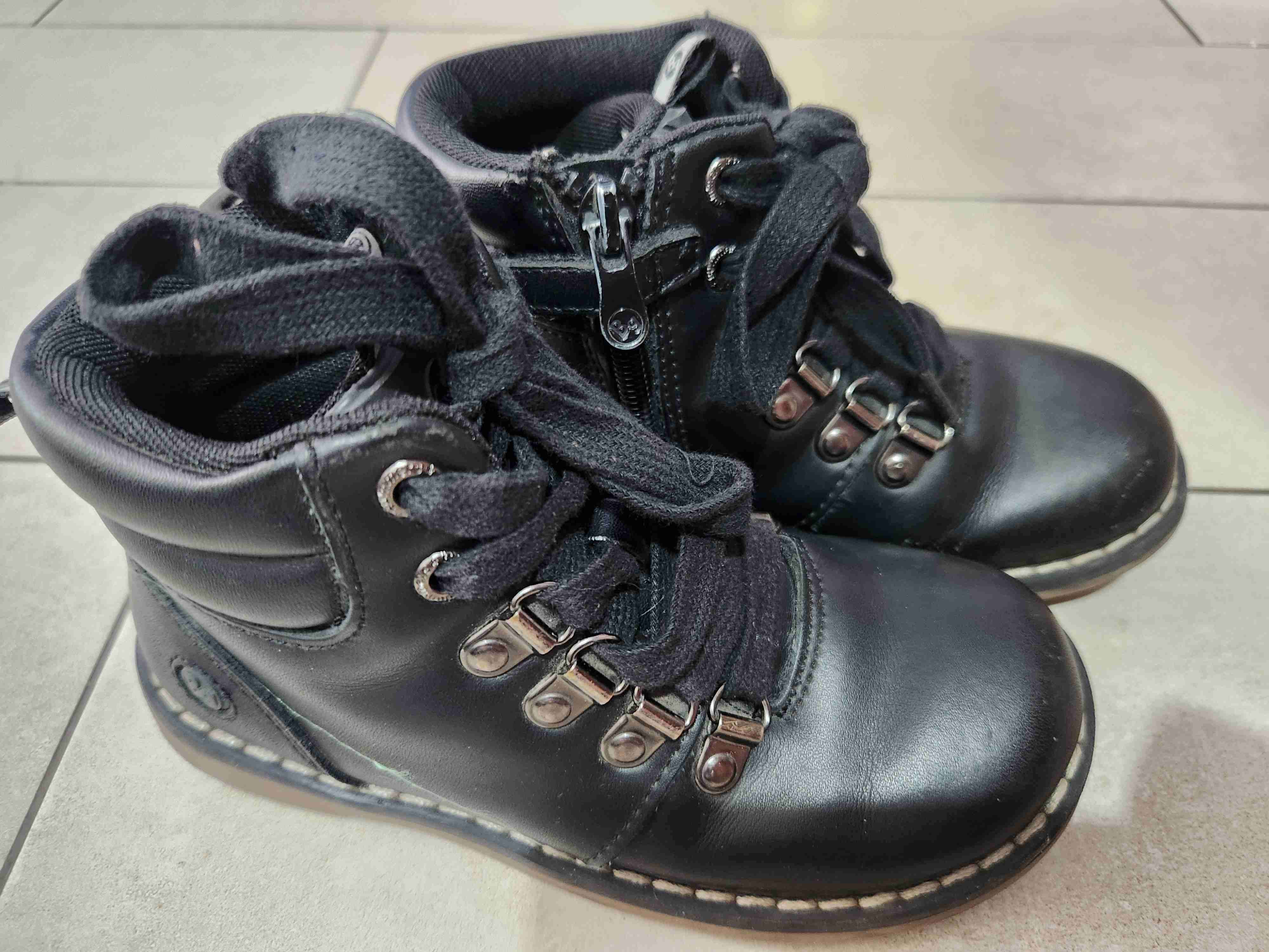 Botines negros de cuero niña - miniatura 1