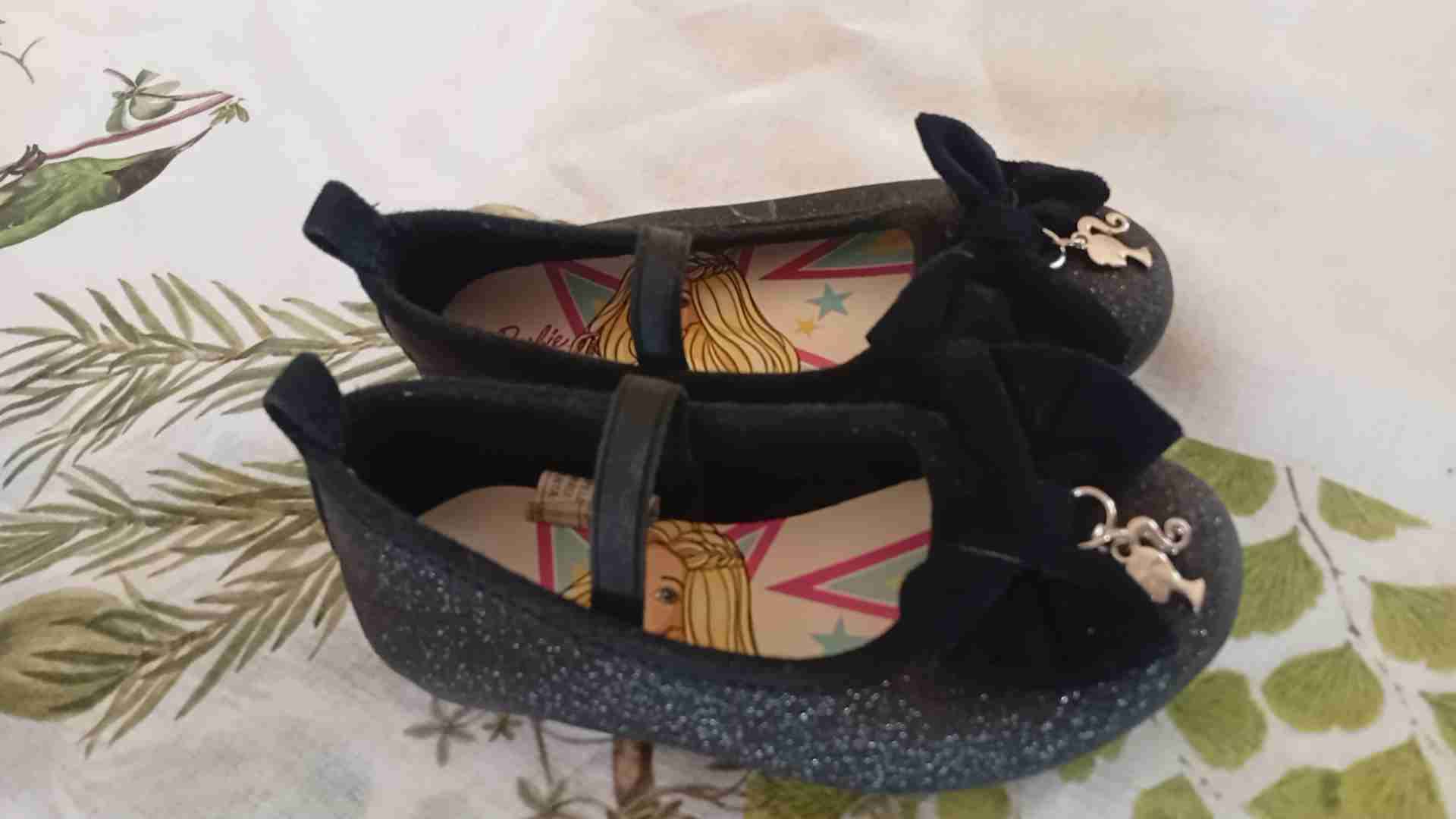 Zapatos de niña Barbie negros - miniatura 2