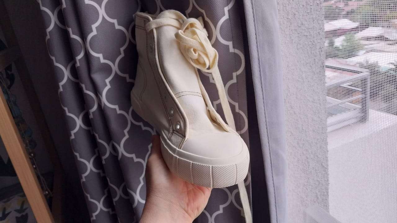 Zapatillas altas beige Marca Marquis - miniatura 3