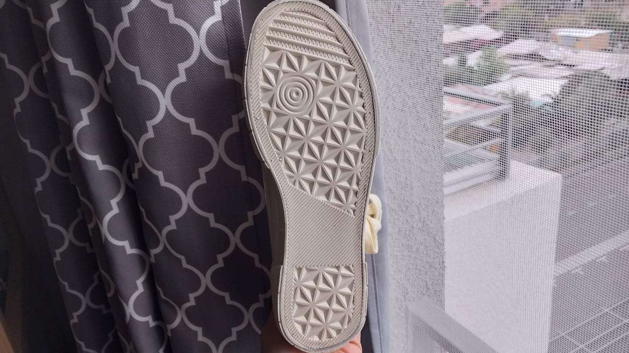 Zapatillas altas beige Marca Marquis - miniatura 5