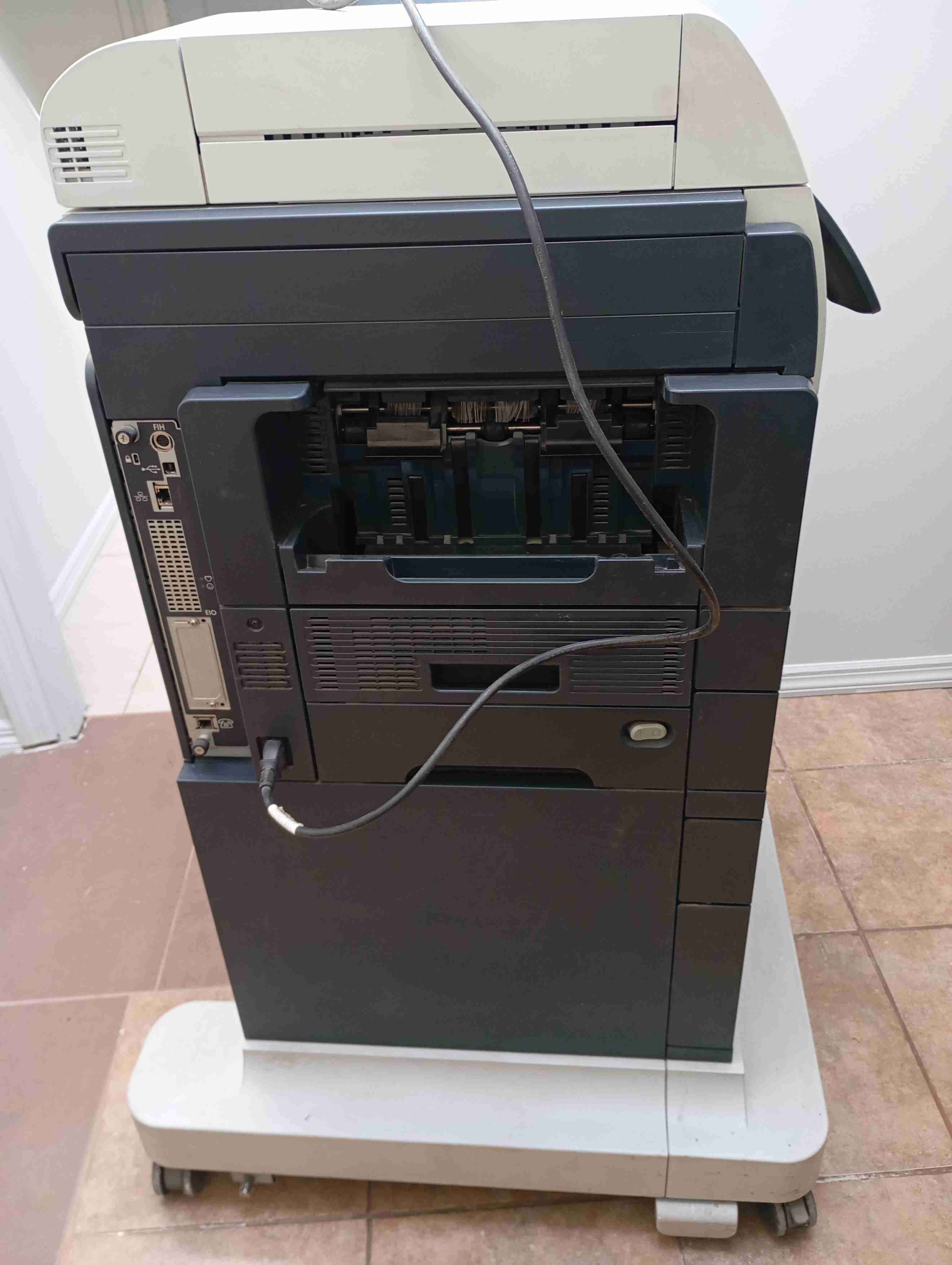 Impresora, fotocopiadora, scanner - miniatura 3