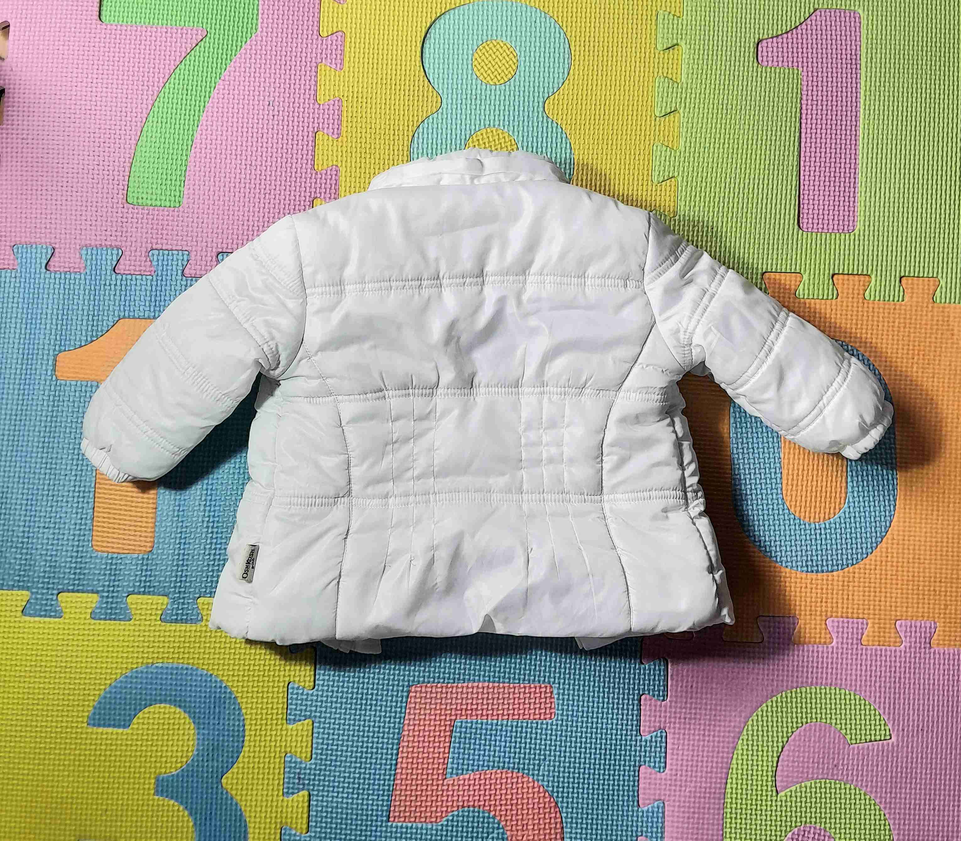 Chaqueta blanca para bebé - miniatura 3
