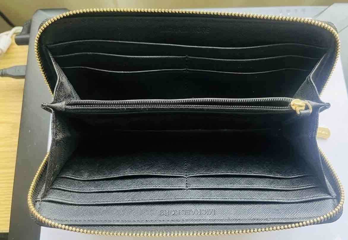 Billetera Michael Kors negra - miniatura 3