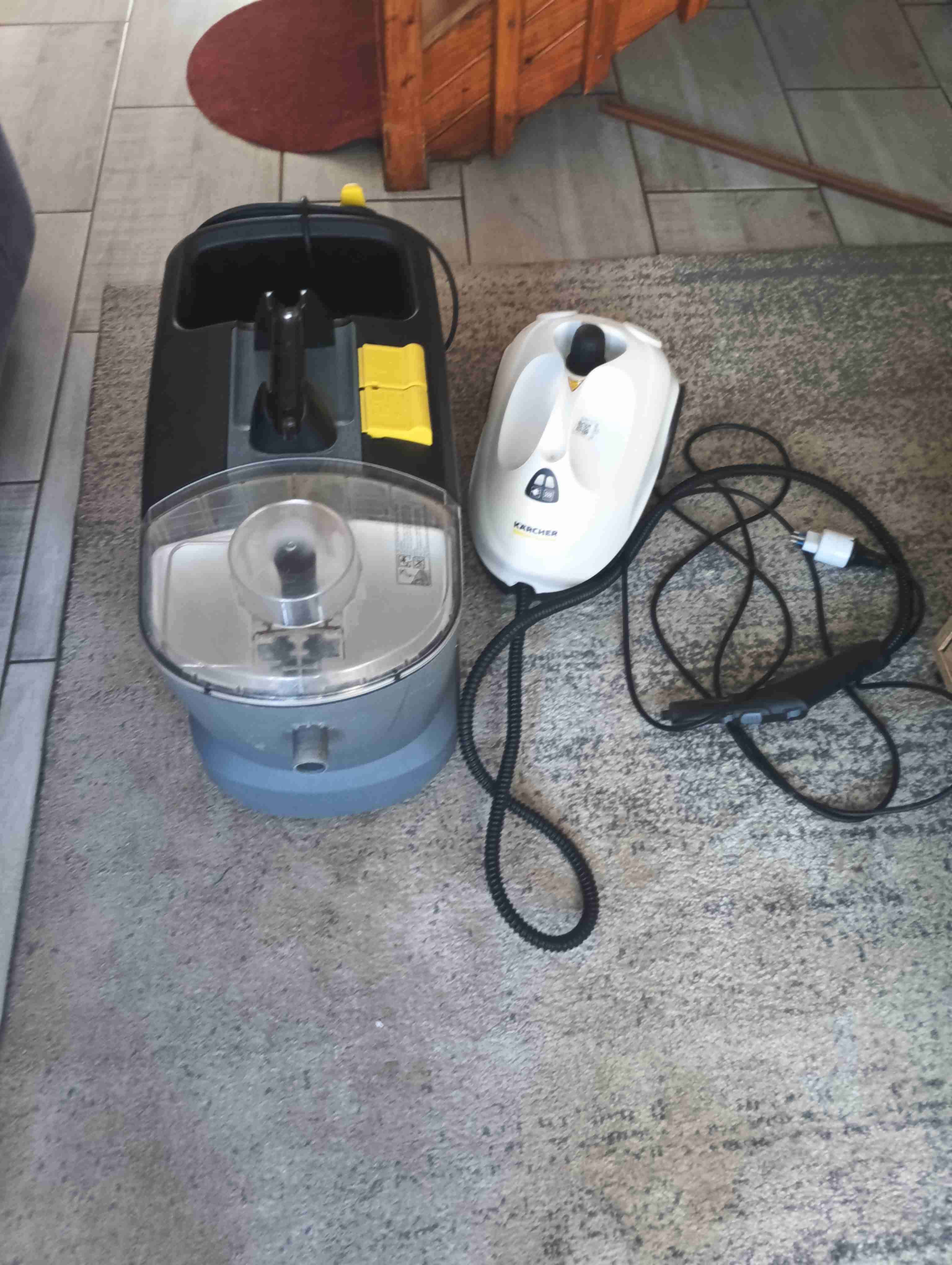 Aspiradora industrial Karcher - miniatura 2