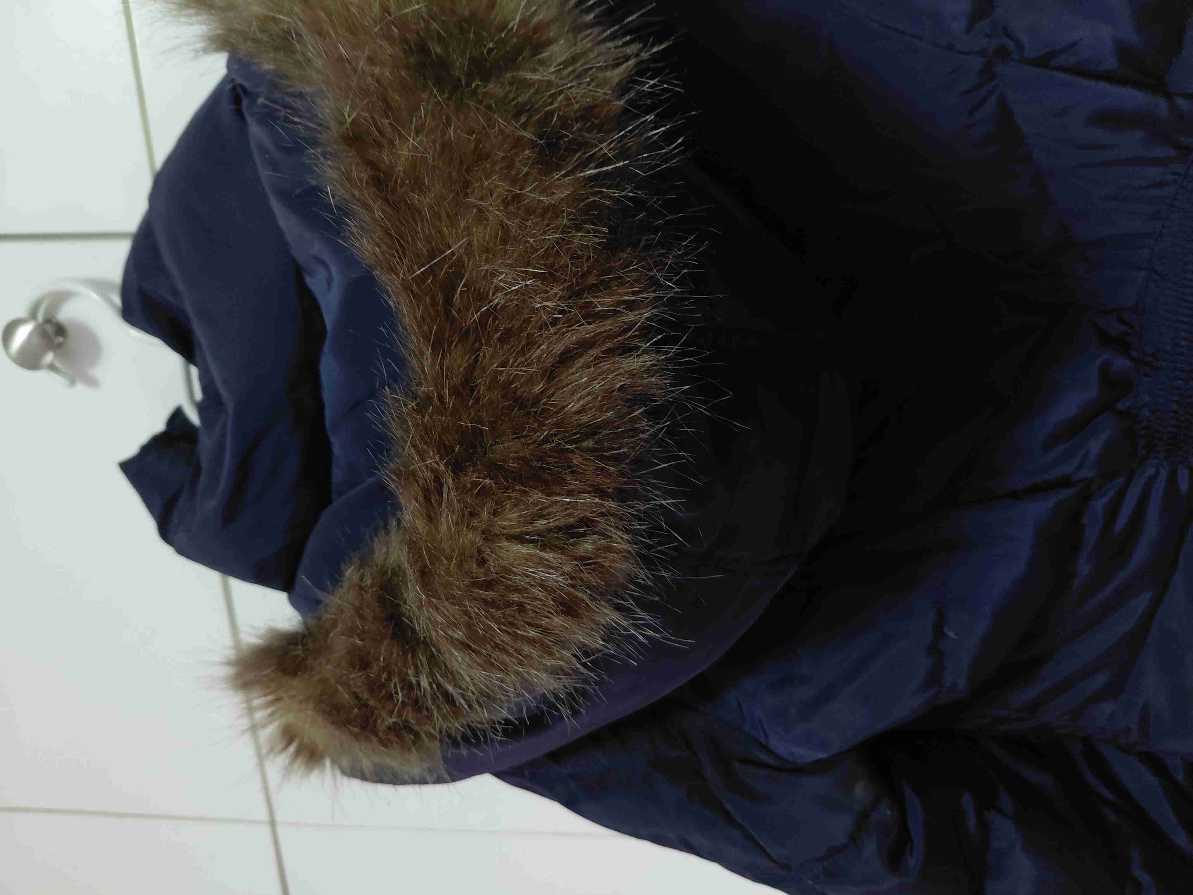 ¡La Casaca Más Calentita del Invierno! - miniatura 5