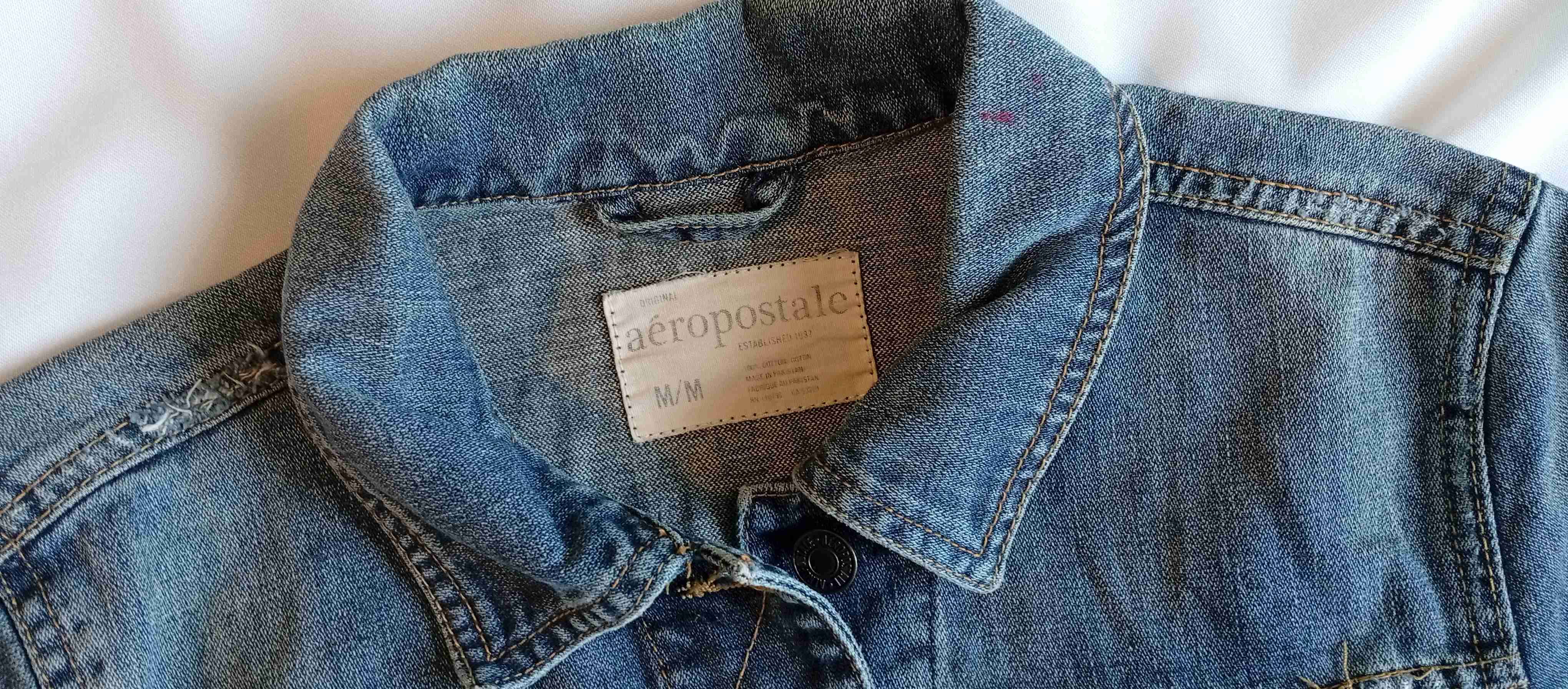 Chaqueta de mezclilla juvenil intervenida a mano - miniatura 3