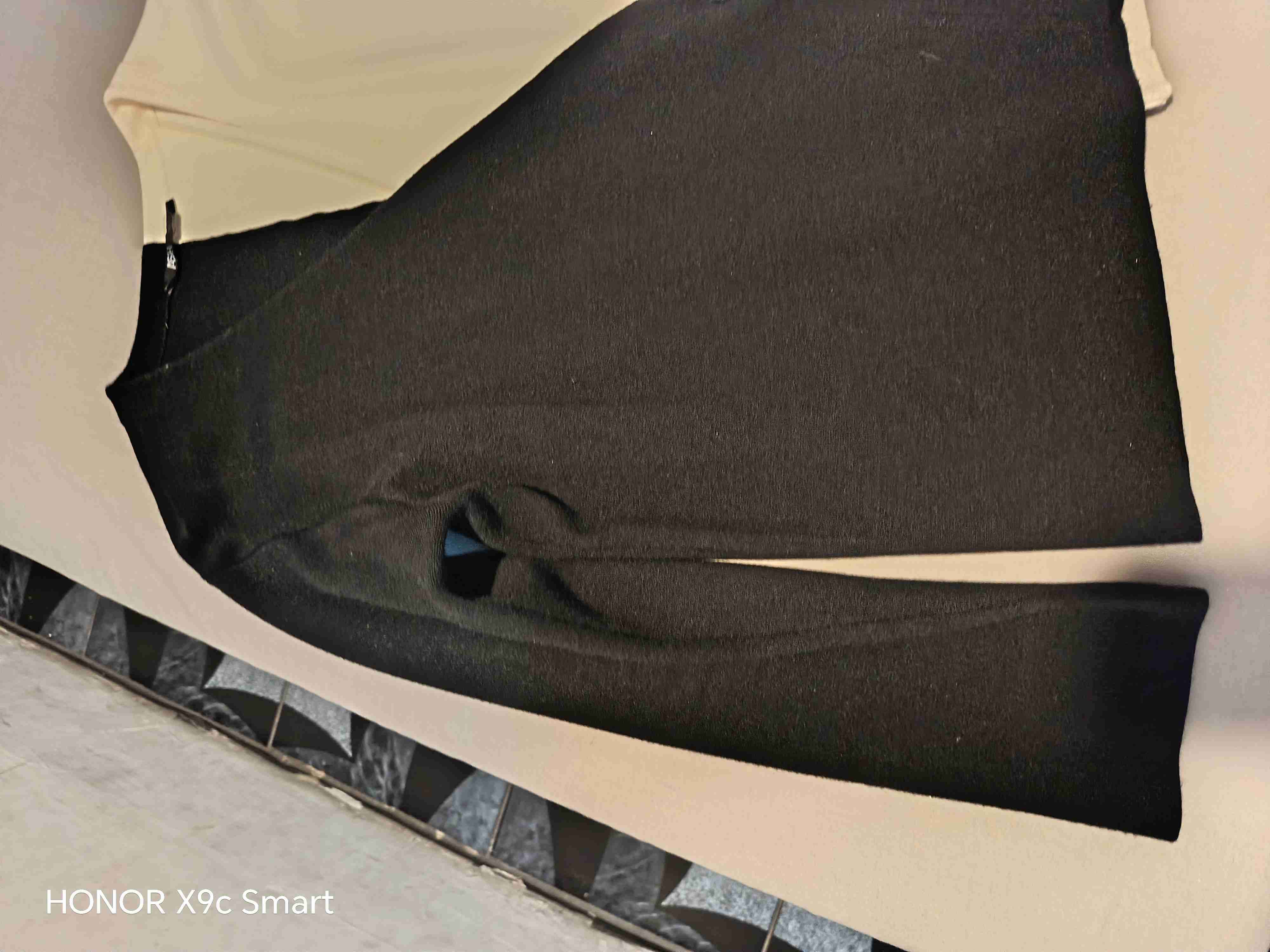 Polerón bicolor con botones - miniatura 2