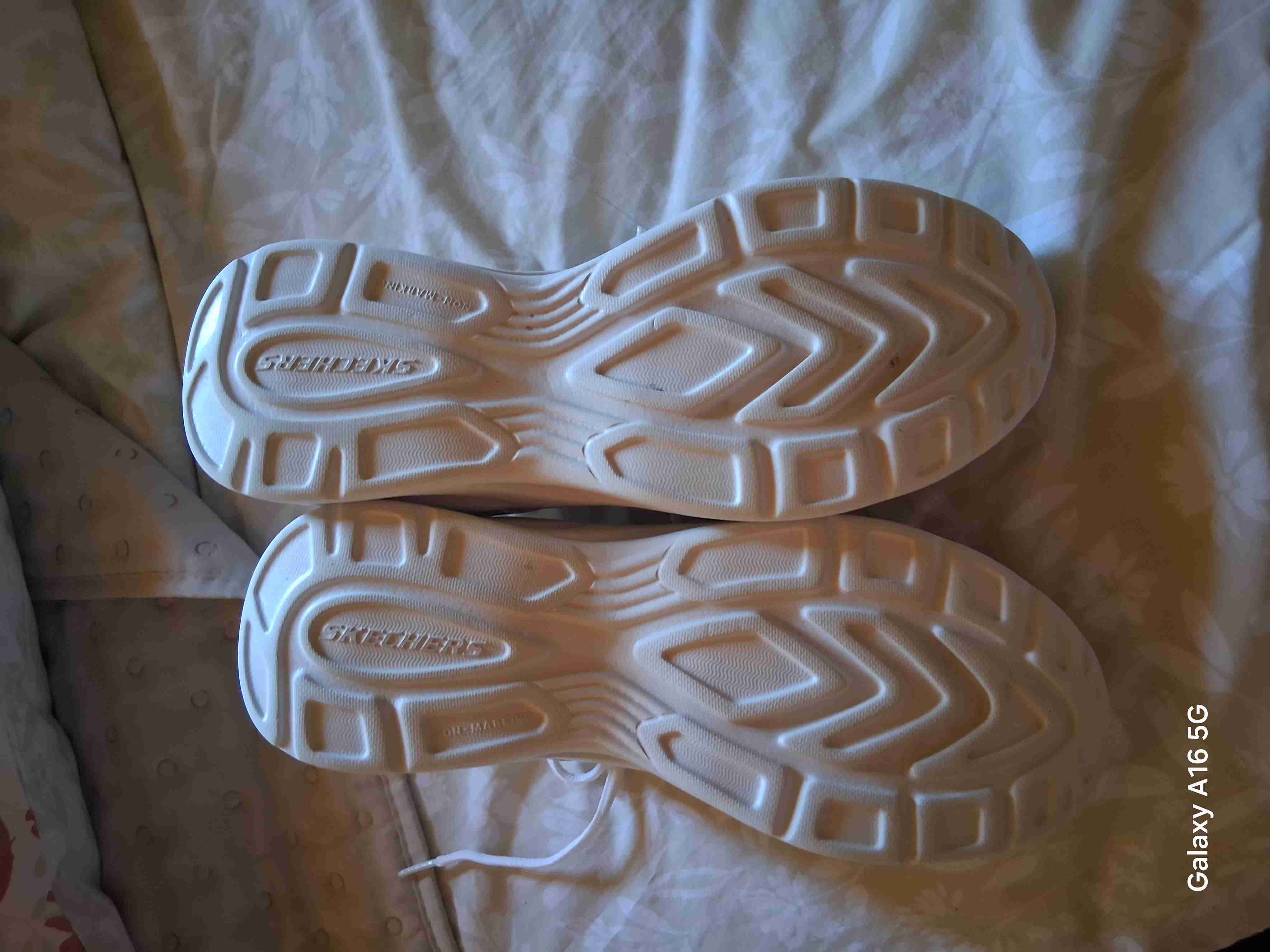 Zapatillas blancas Skechers - miniatura 3