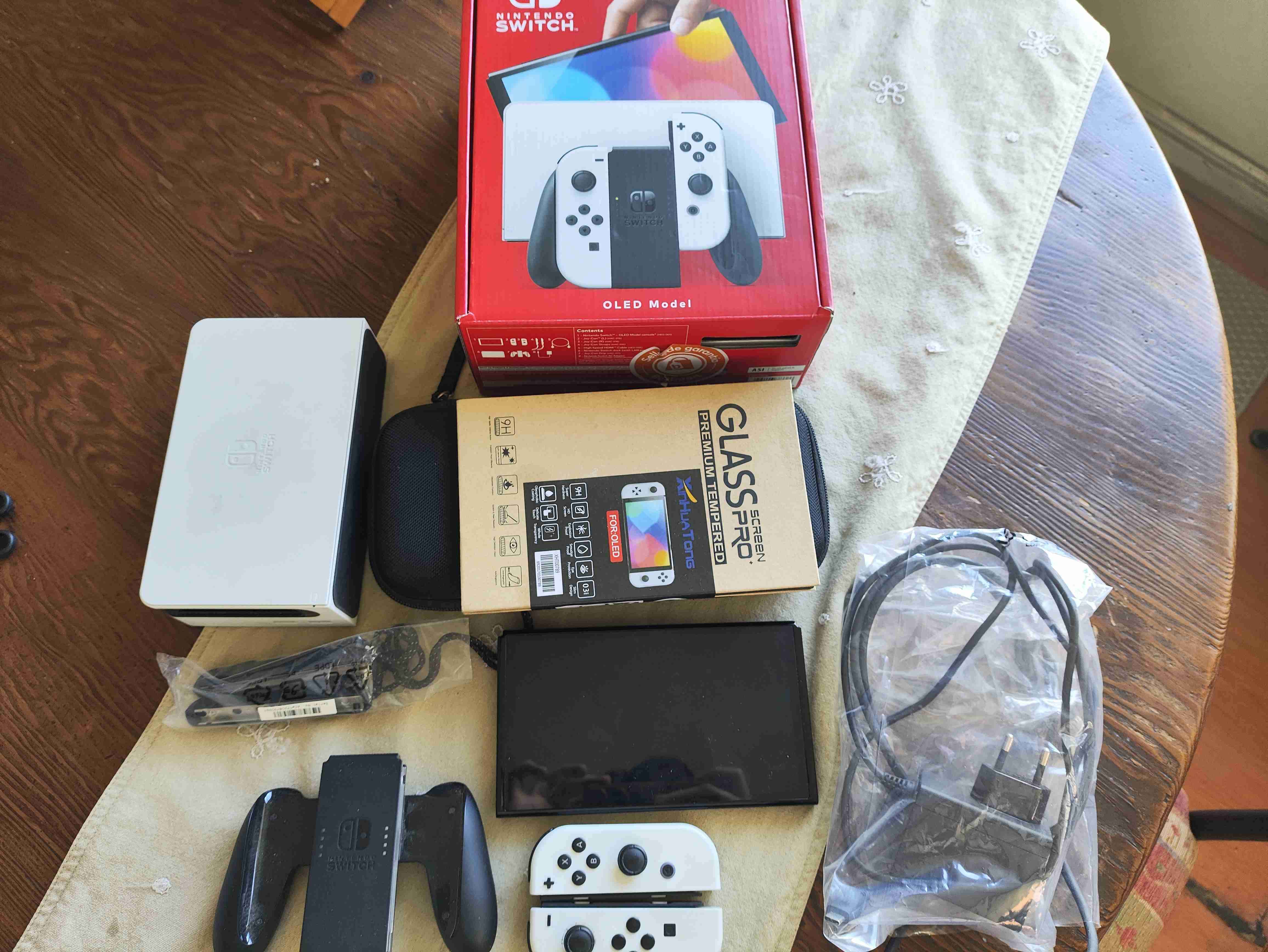 Consola Nintendo Switch OLED - miniatura 2