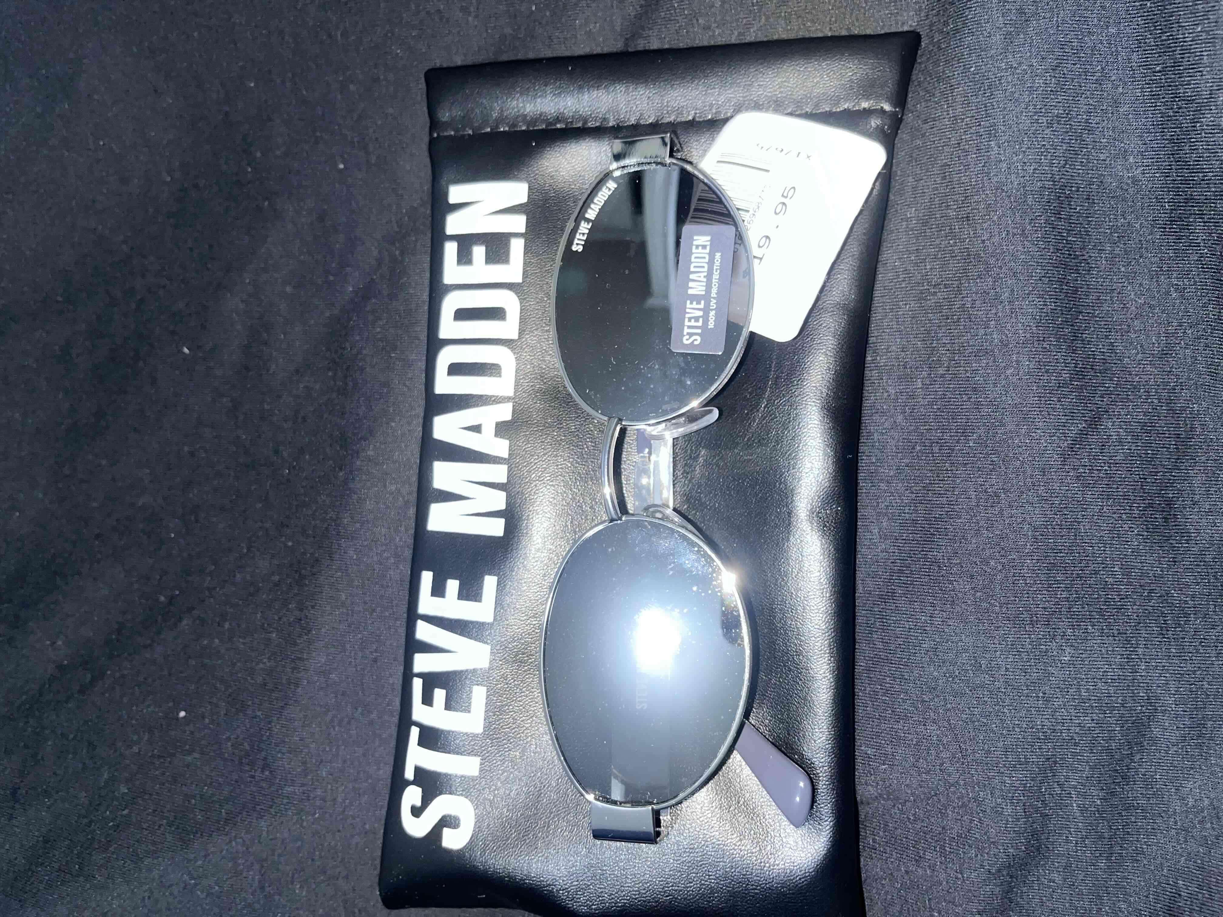 Lentes de sol Steve Madden - miniatura 2