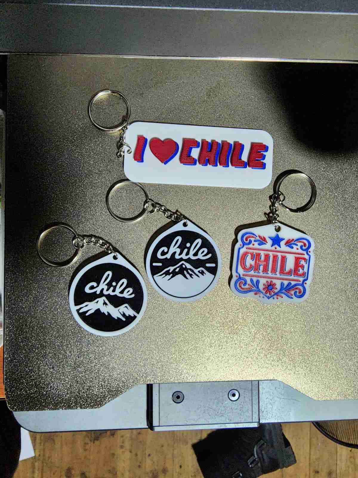 Llaveros personalizados a pedido - miniatura 2