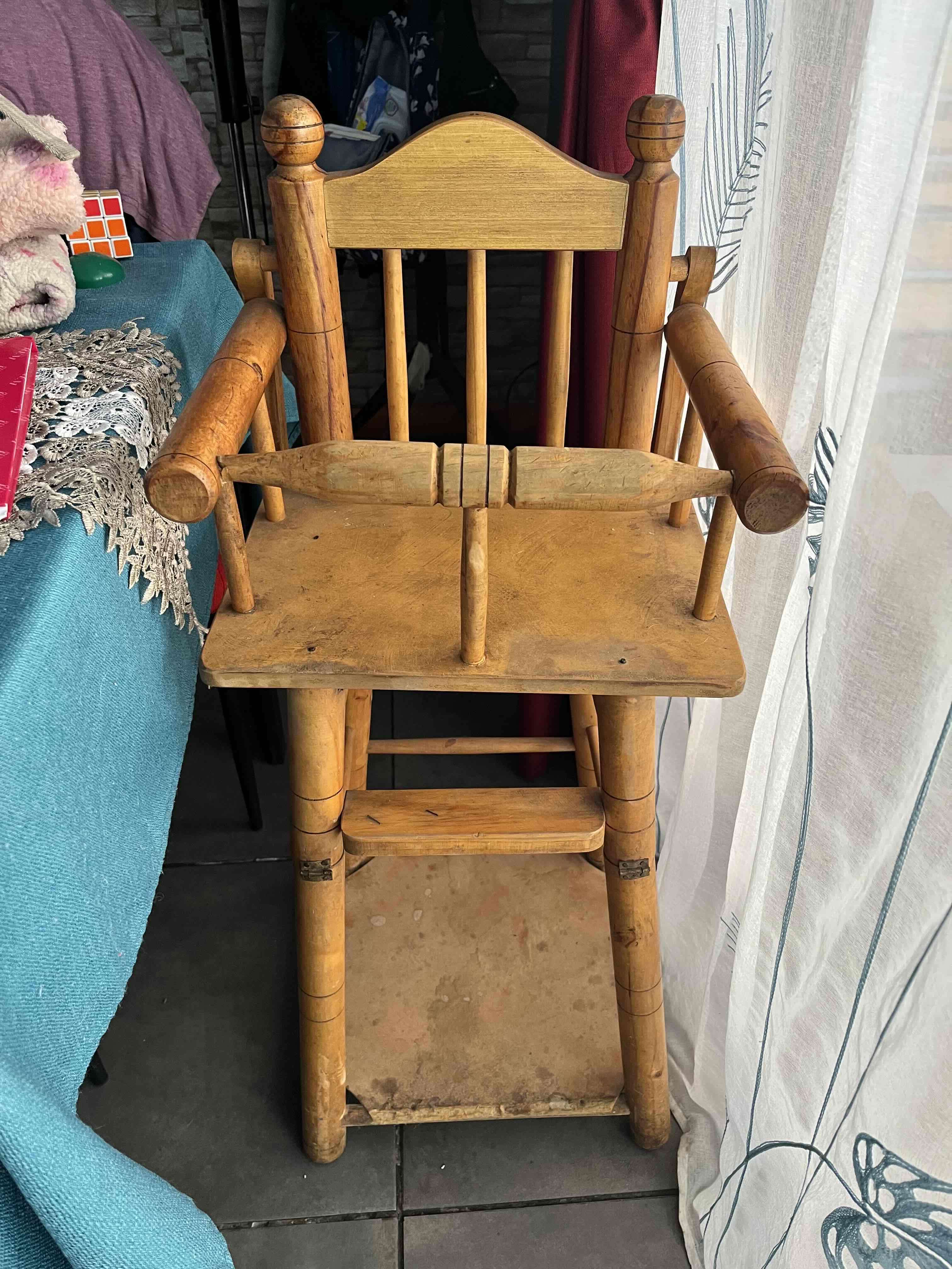 Silla de madera para bebé - miniatura 2