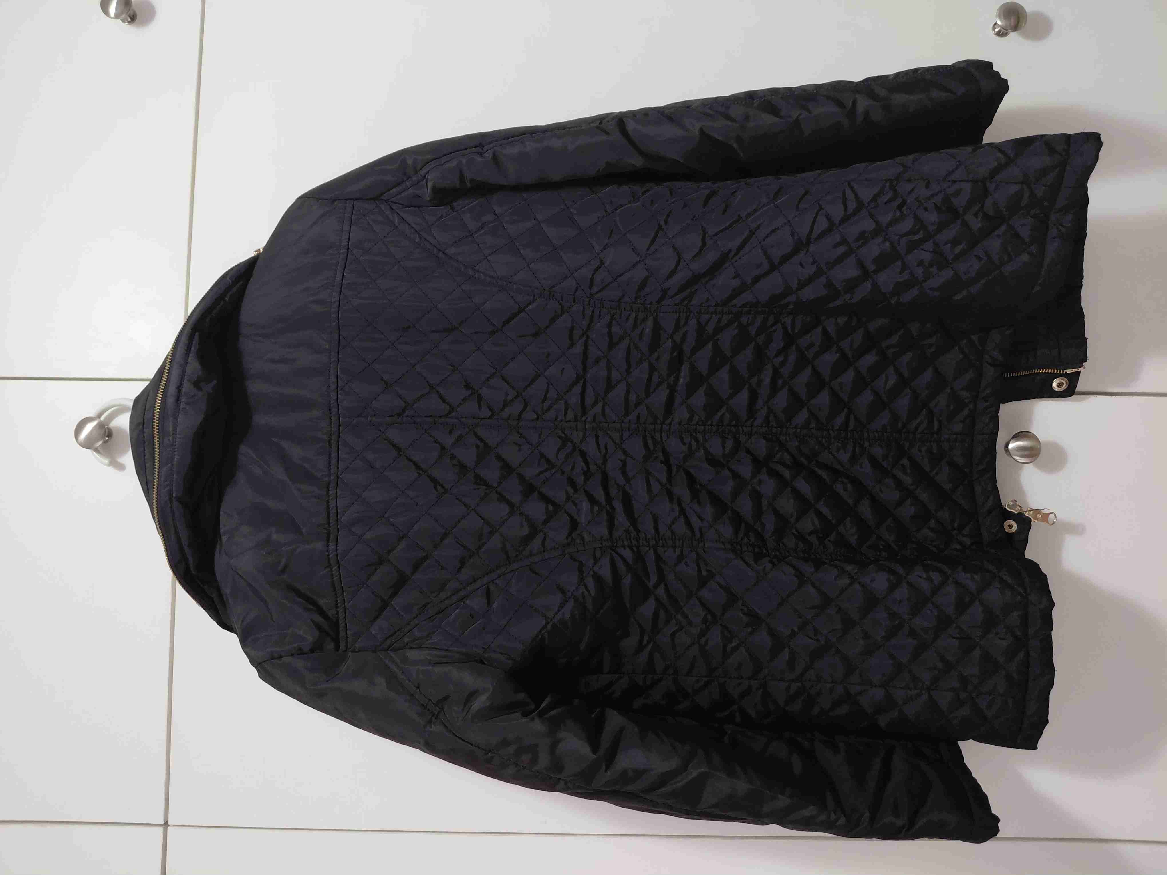 Parka Negra con gorro secreto Ma Griffe Talla 42! - miniatura 3