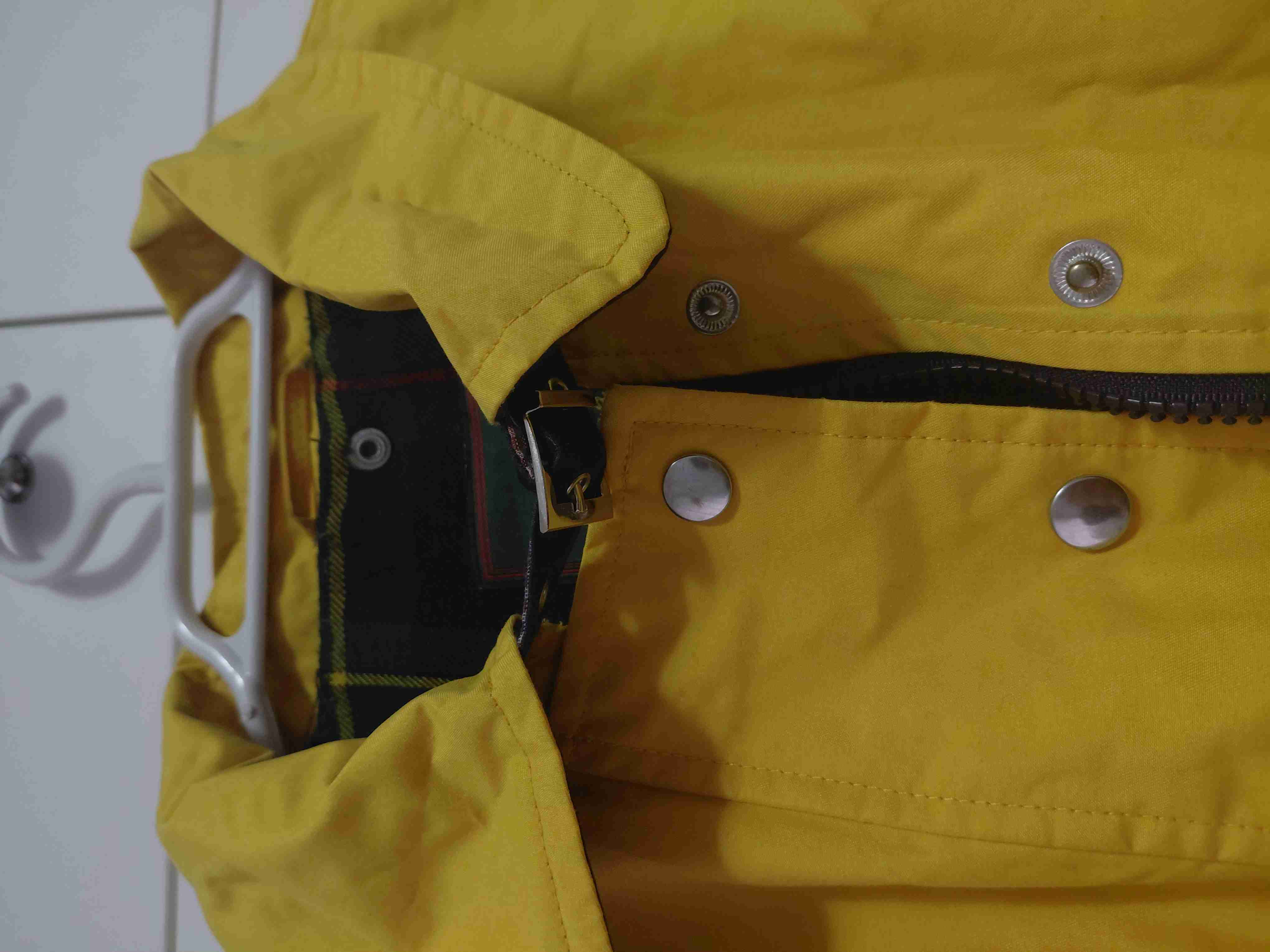 Parka Nordic Talla M Color Amarillo Vibrante! - miniatura 1