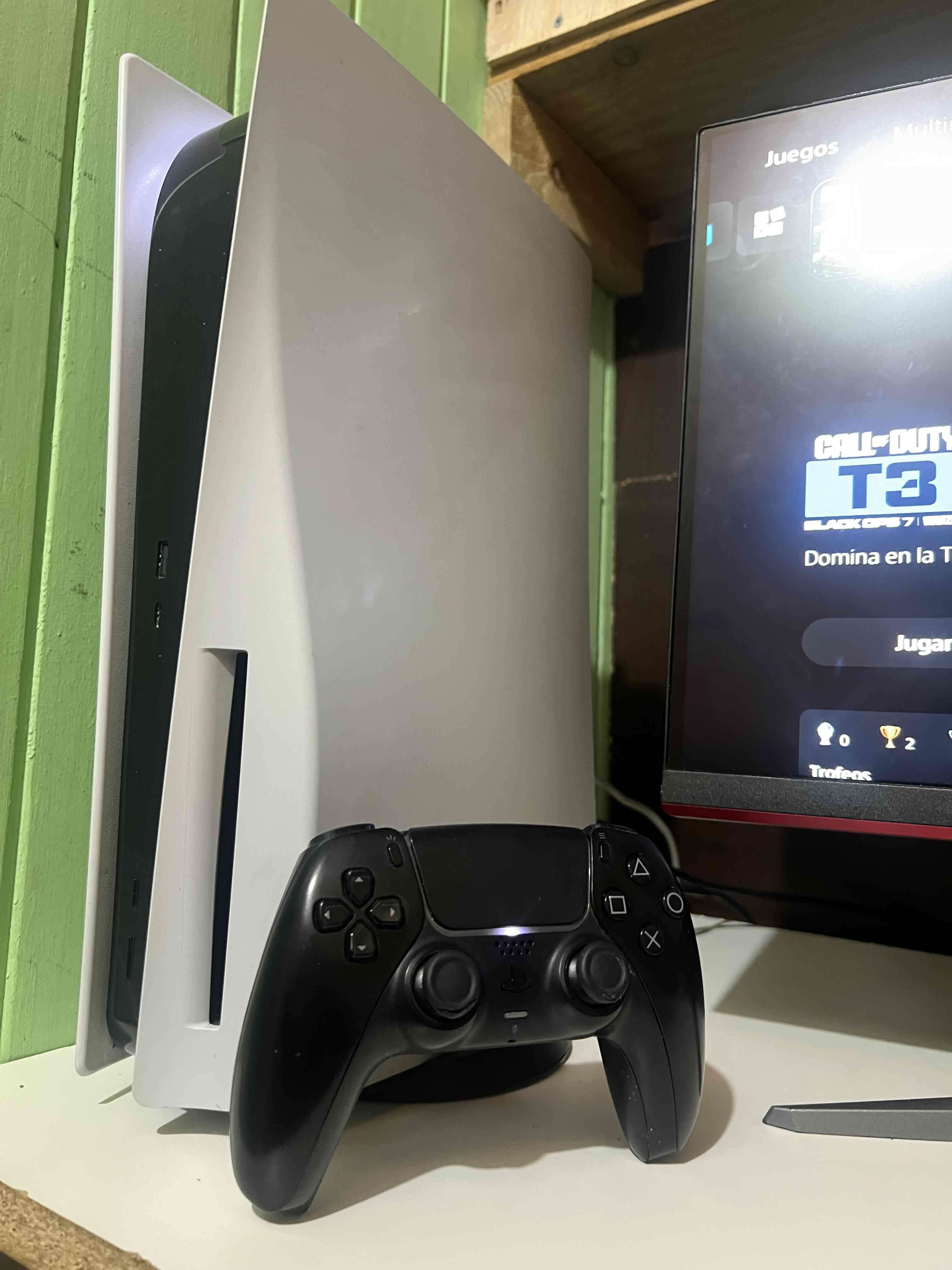 PS5 Versión Disco - miniatura 1