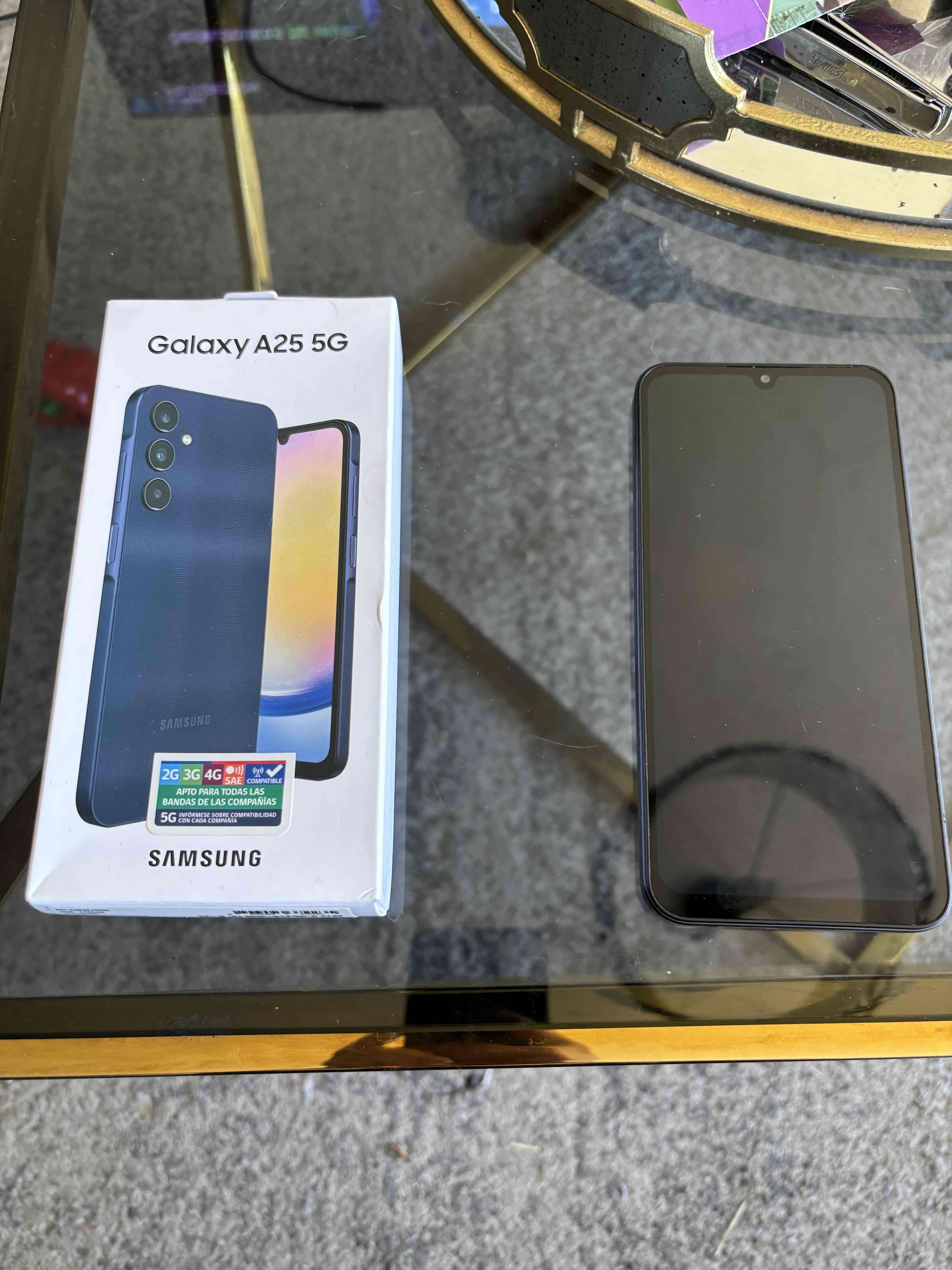Samsung Galaxy A25 5G con caja - miniatura 1