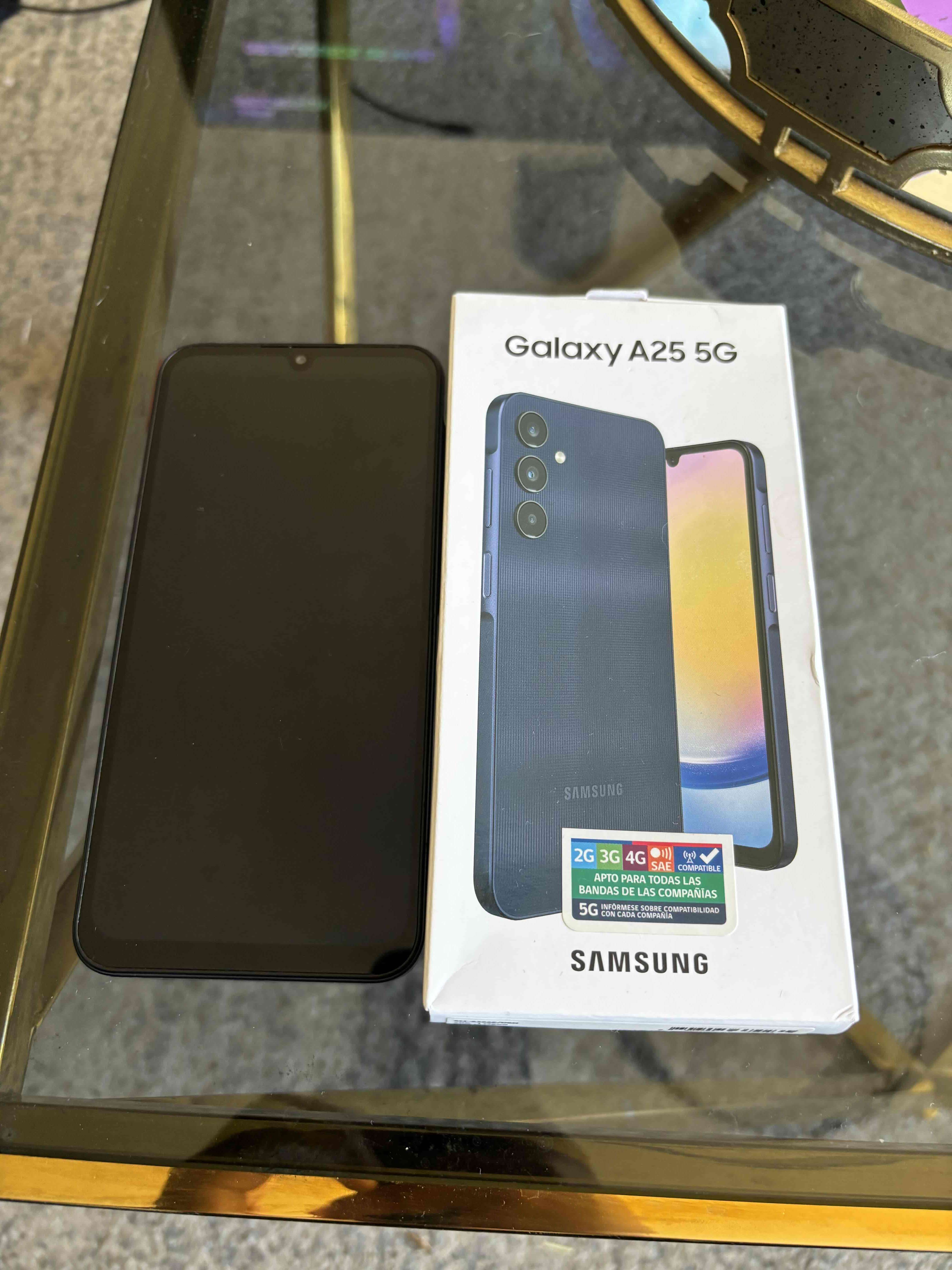 Samsung Galaxy A25 5G con caja - miniatura 2