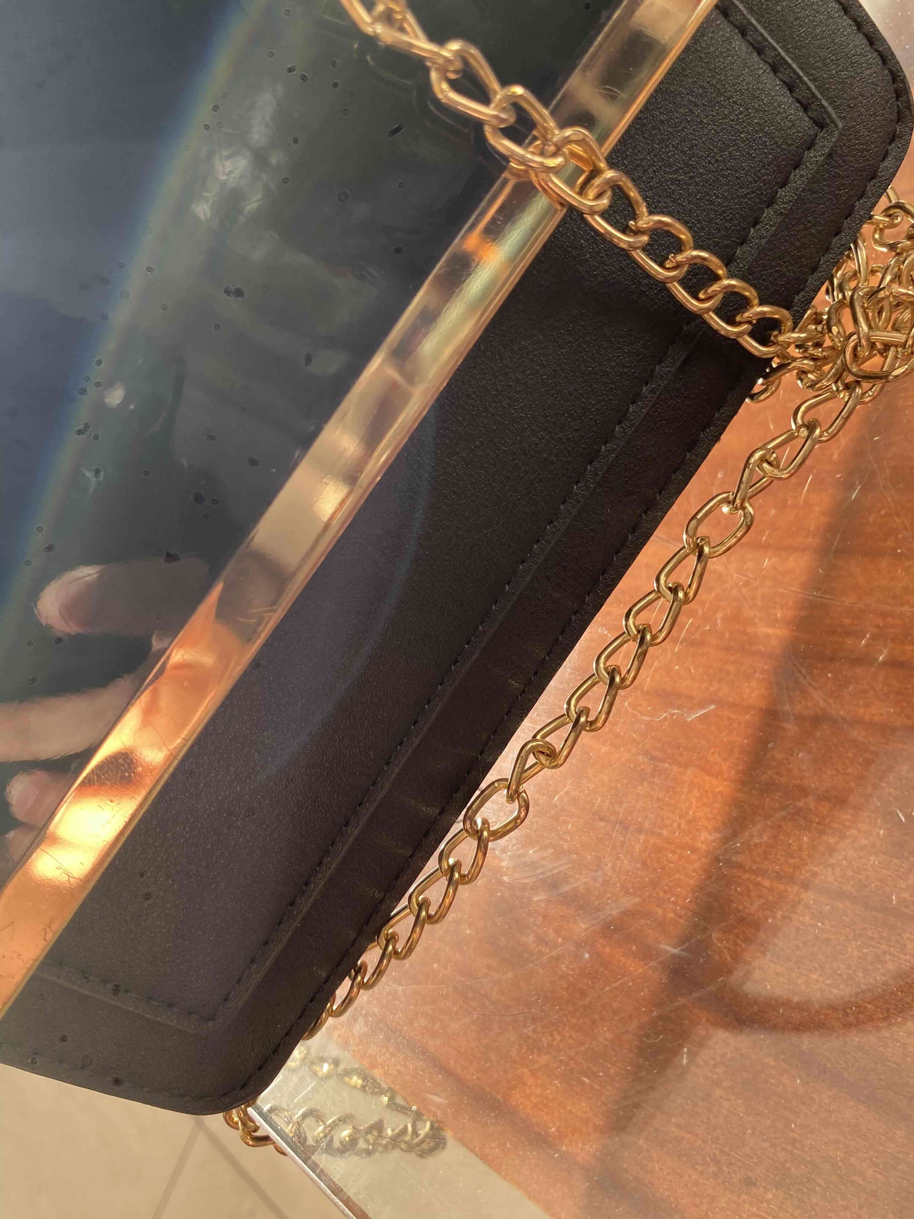 Cartera Gacel negra con cadena dorada - miniatura 2