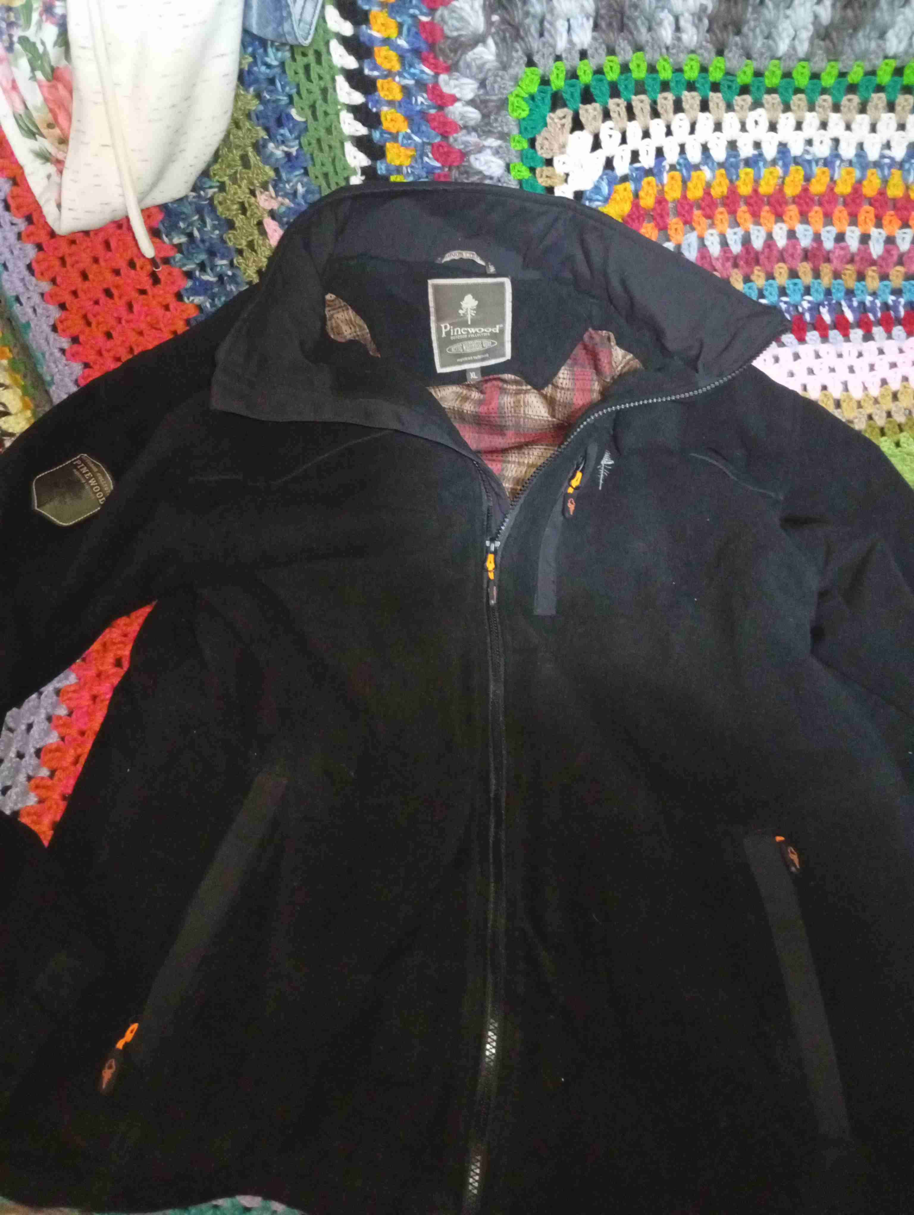 Chaqueta negra Pinewood - miniatura 1