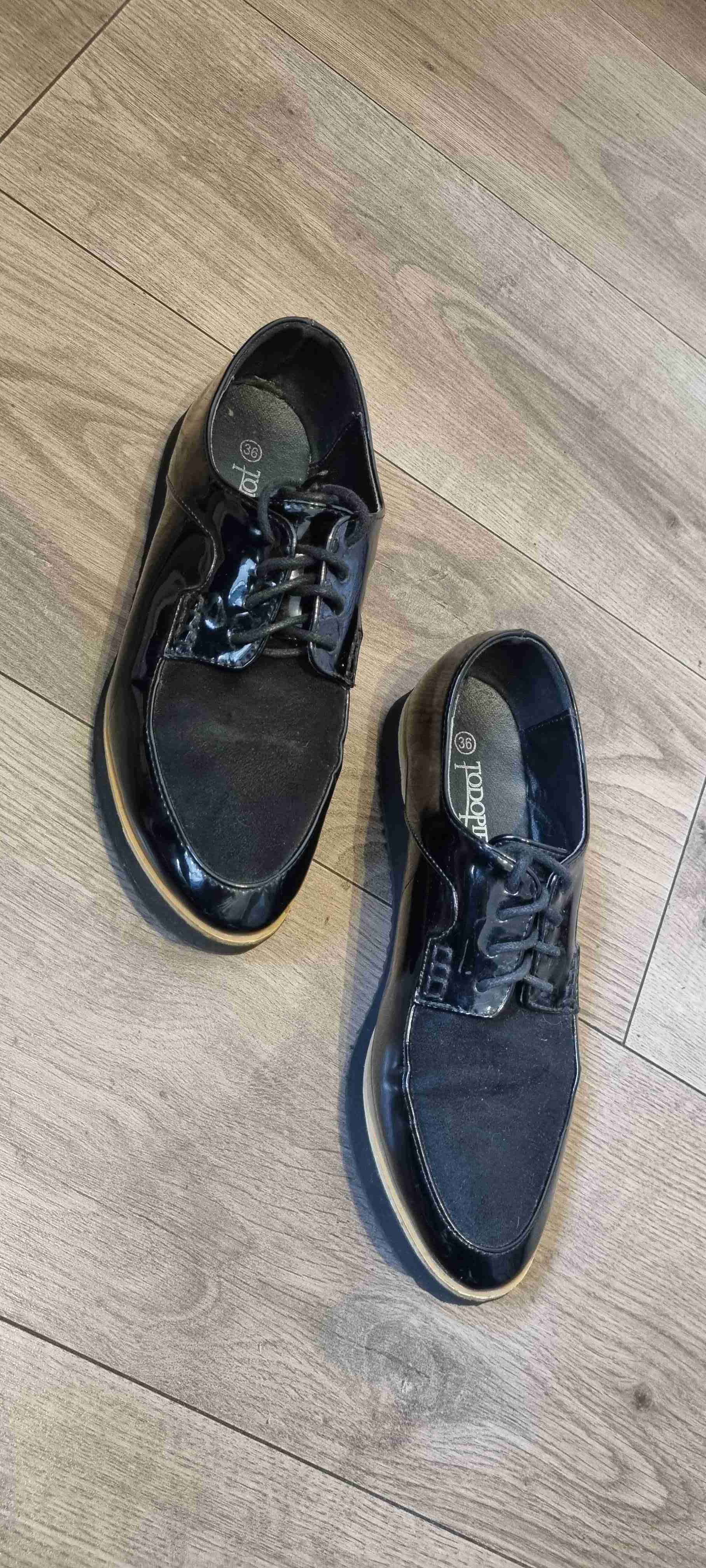 Zapatos negros de charol - miniatura 1