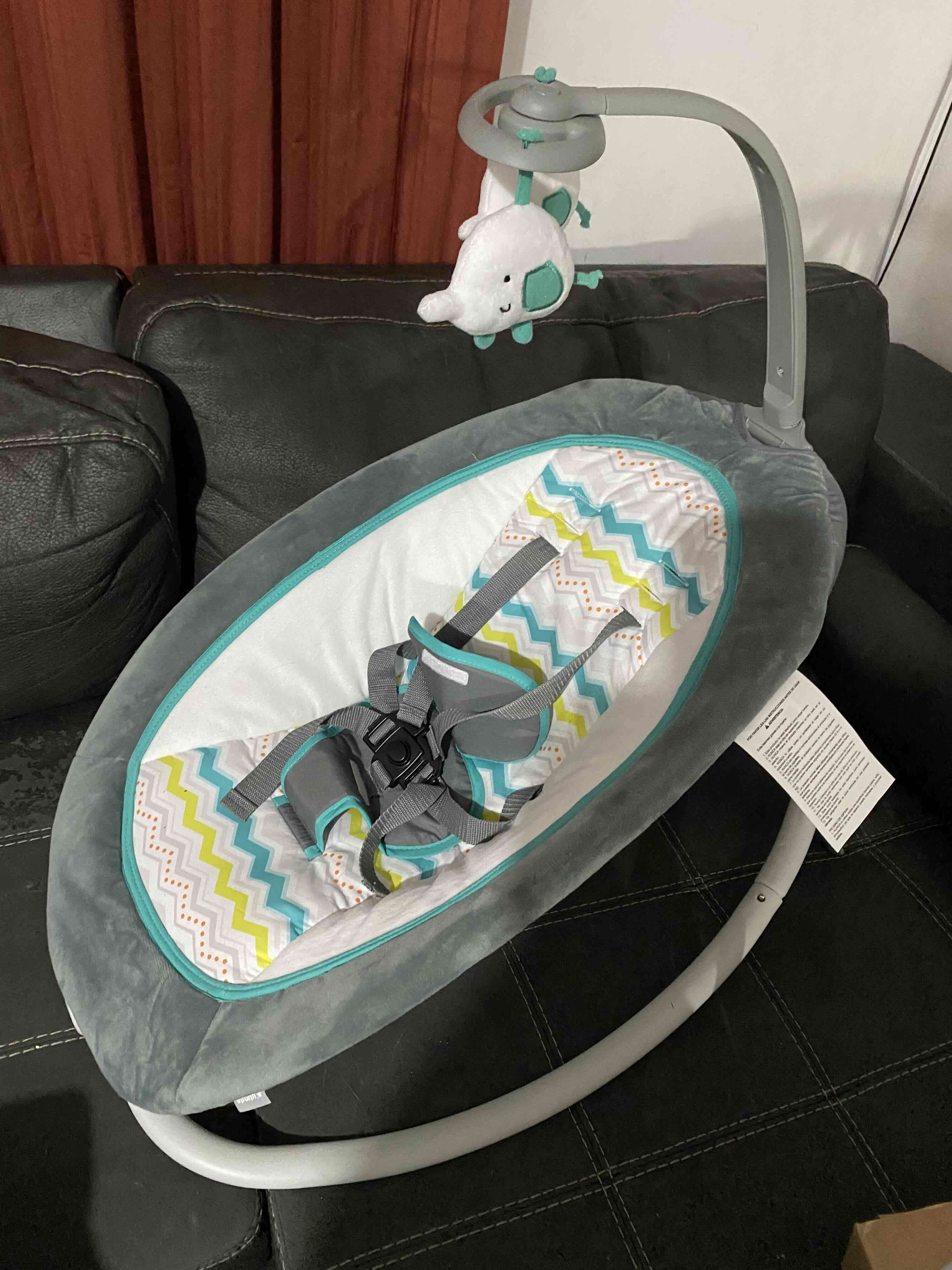 Silla mecedora para bebé gris - miniatura 1