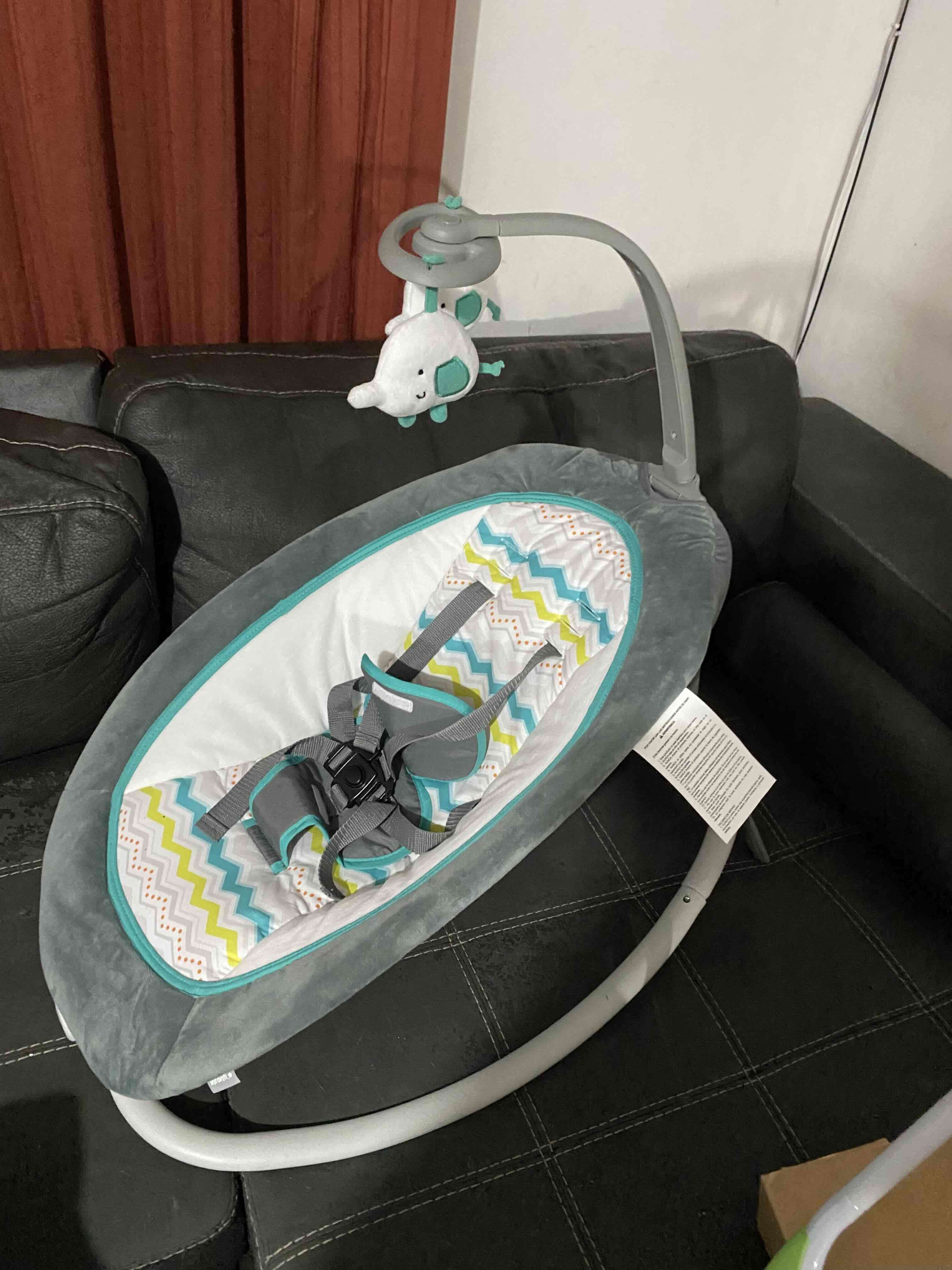 Silla mecedora para bebé gris - miniatura 3