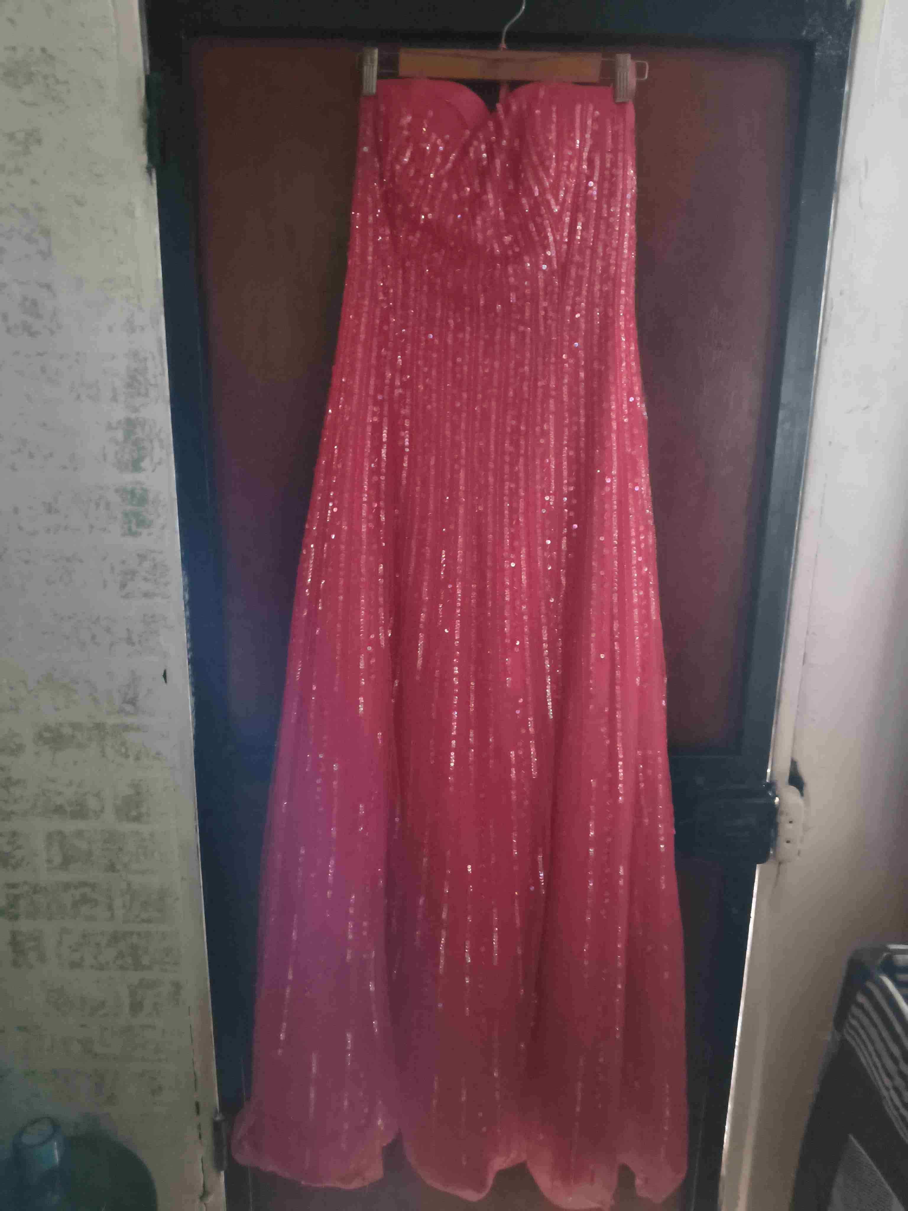 Vestido largo rojo brillante