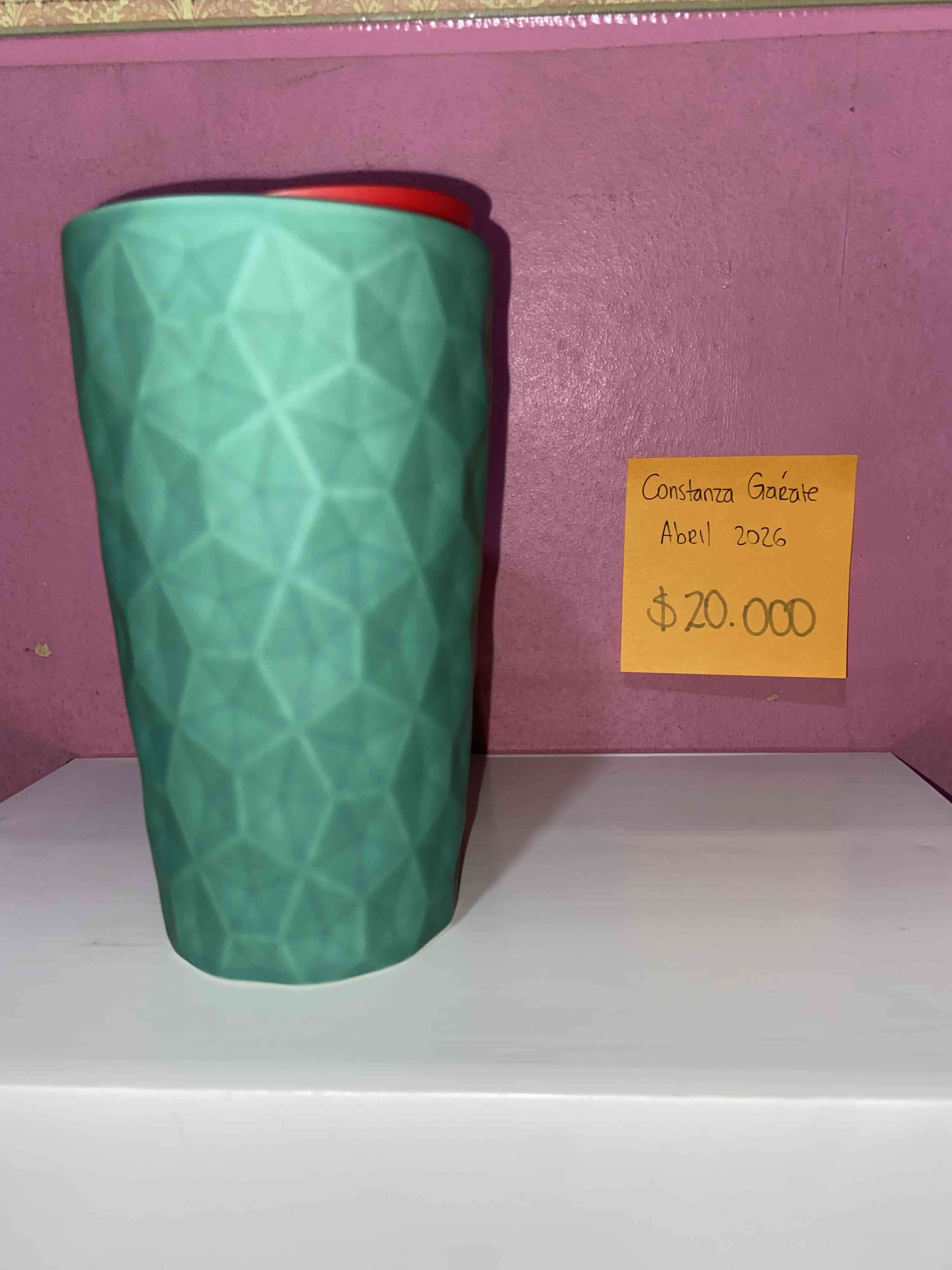 Vaso ceramica verde con tapa