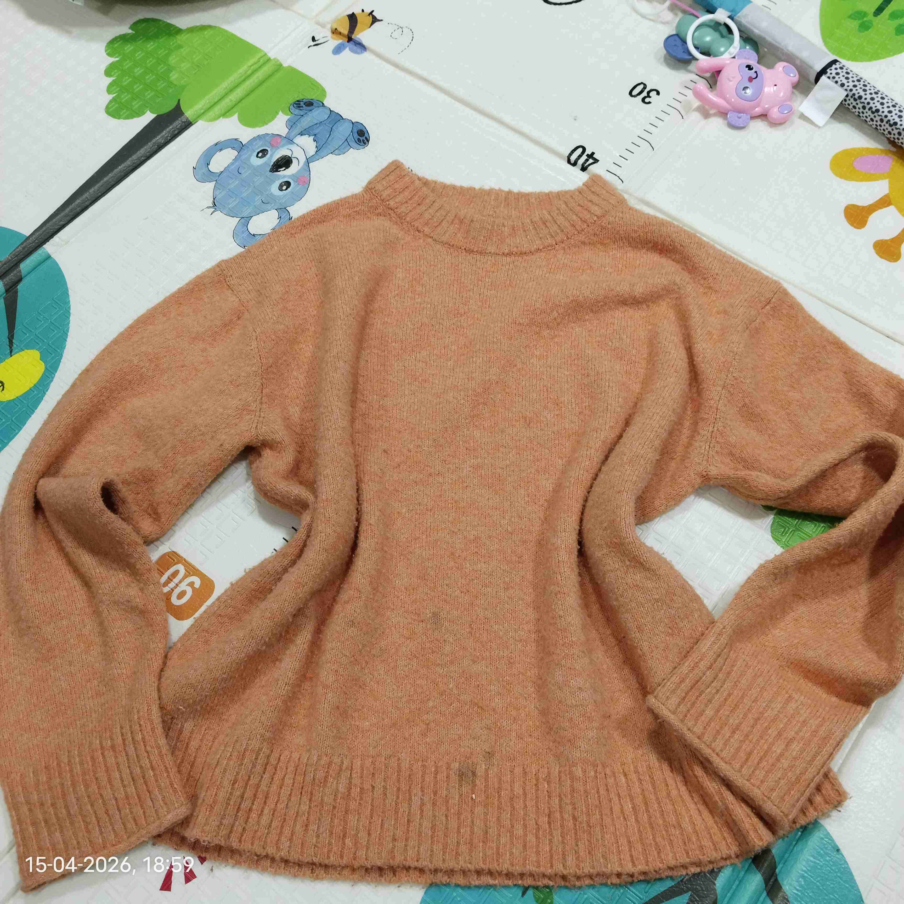 Suéter de lana verde, Rosa y naranjo - miniatura 2