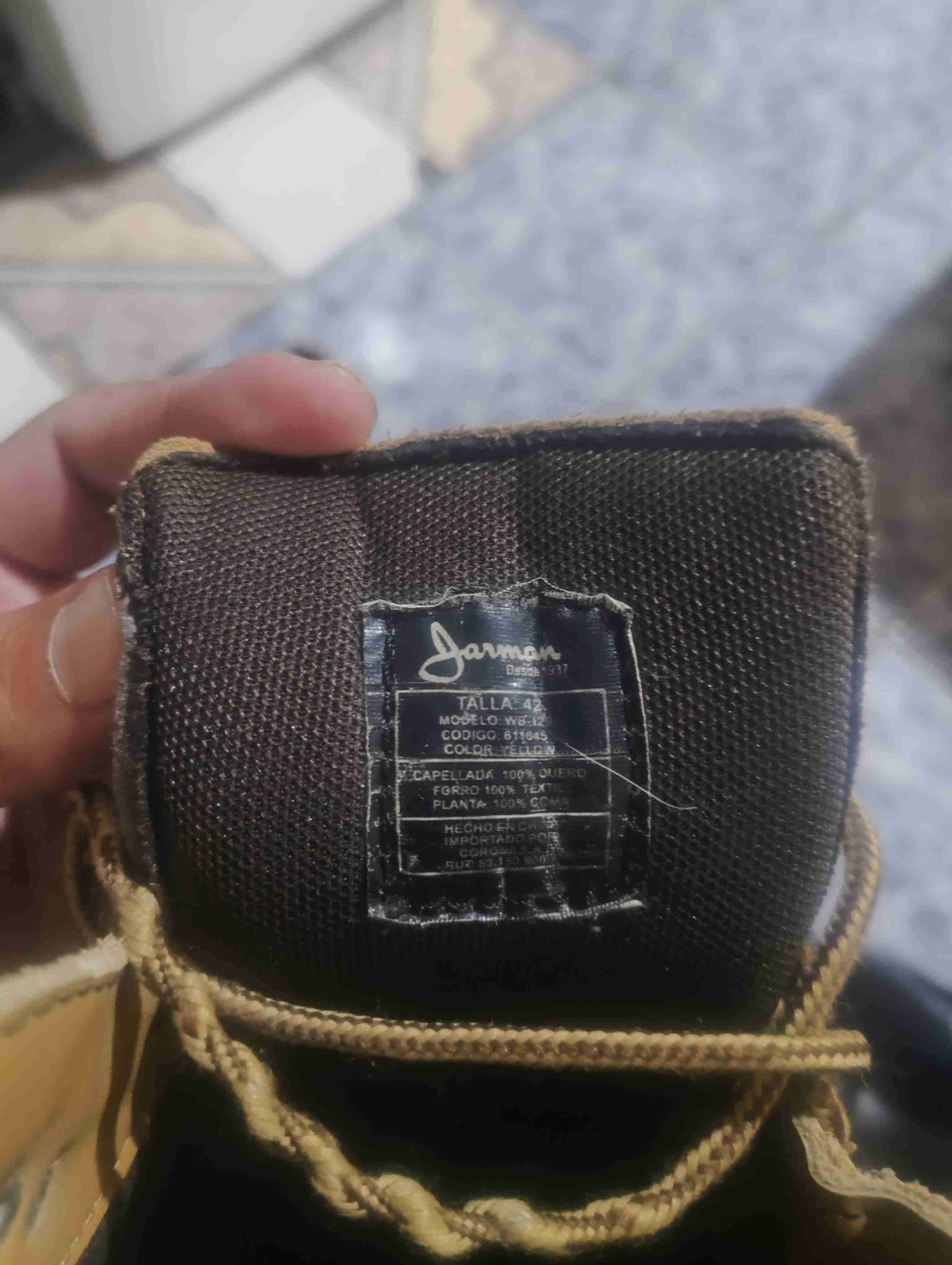 Botas de gamuza marrón usadas - miniatura 3