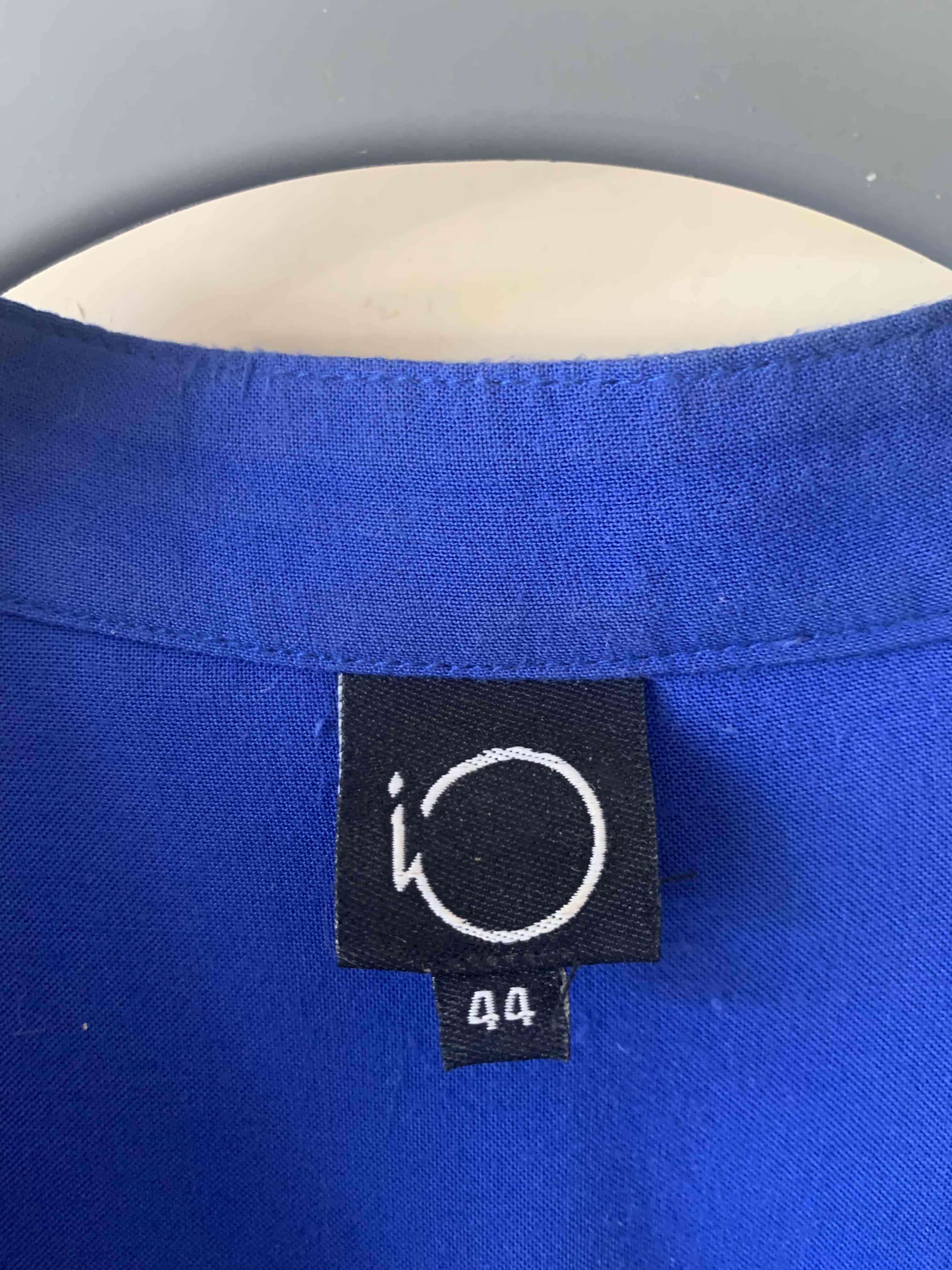 Blusa azul manga larga - miniatura 2