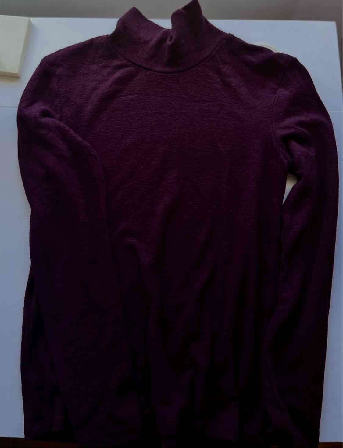 Suéter Zara burdeo de cuello alto - miniatura 3