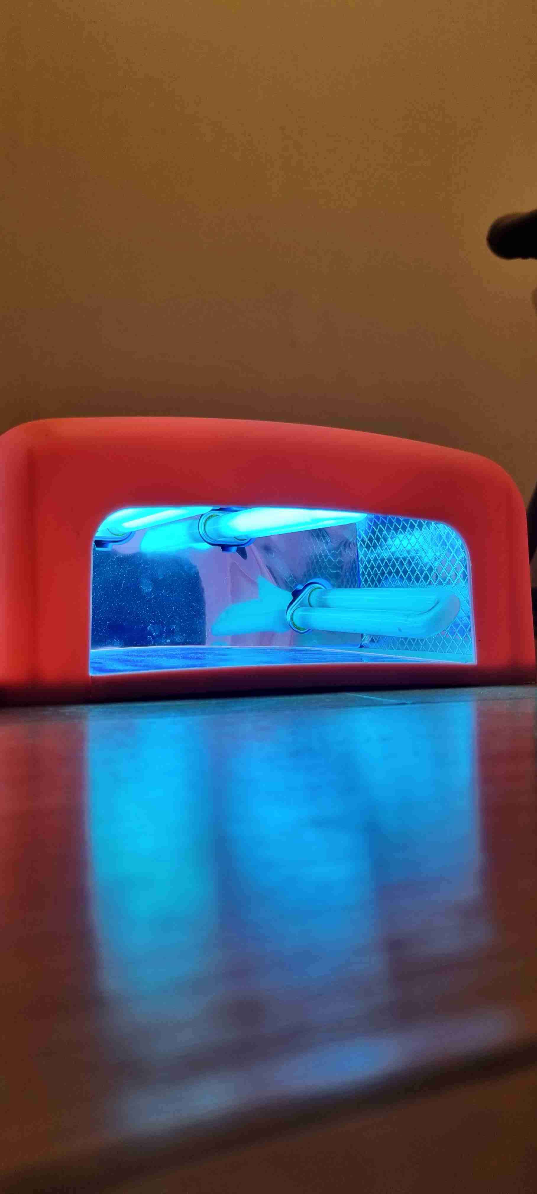 Lámpara UV para uñas rosa - miniatura 2