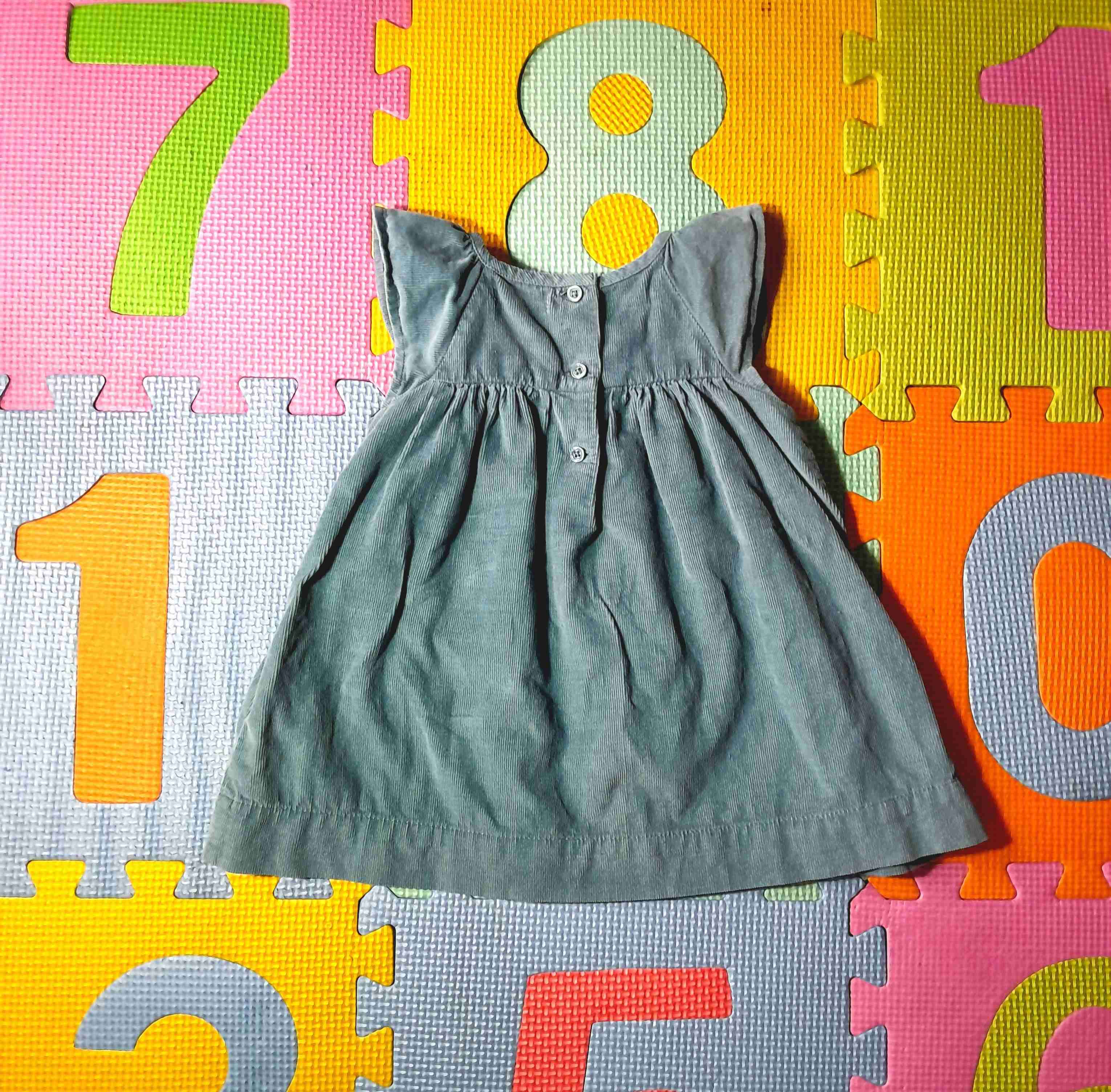 Vestido  para niña - miniatura 2