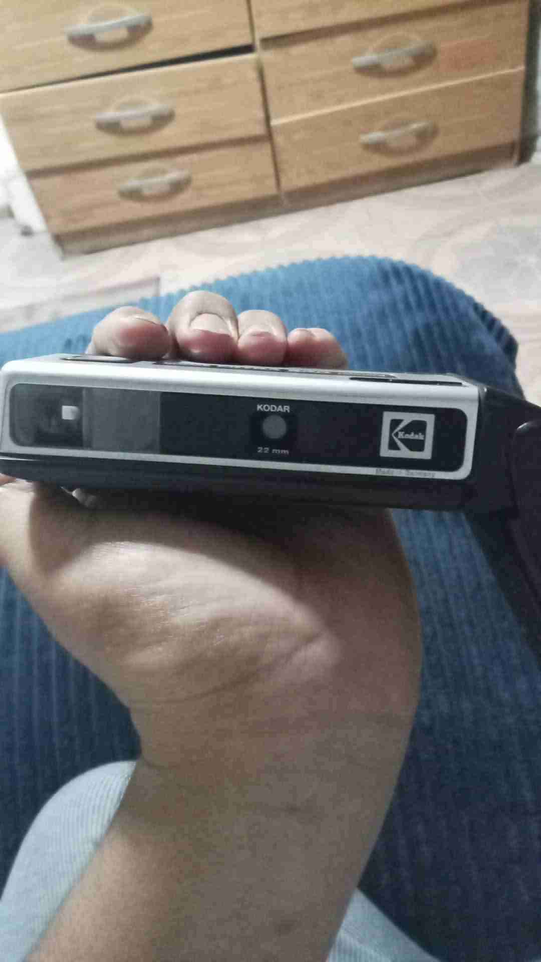 Cámara analógica vintage Kodak 200 - miniatura 3