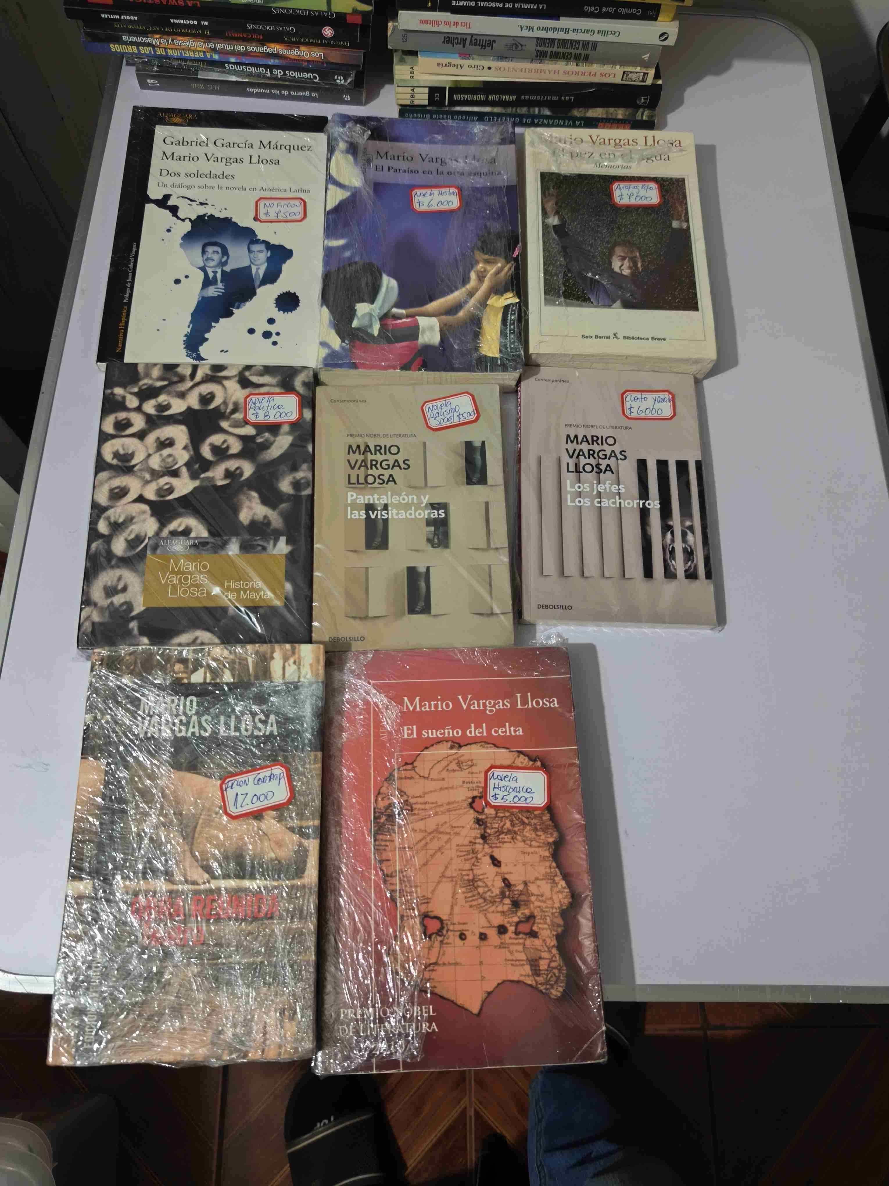 Lote de libros empaquetados - miniatura 3