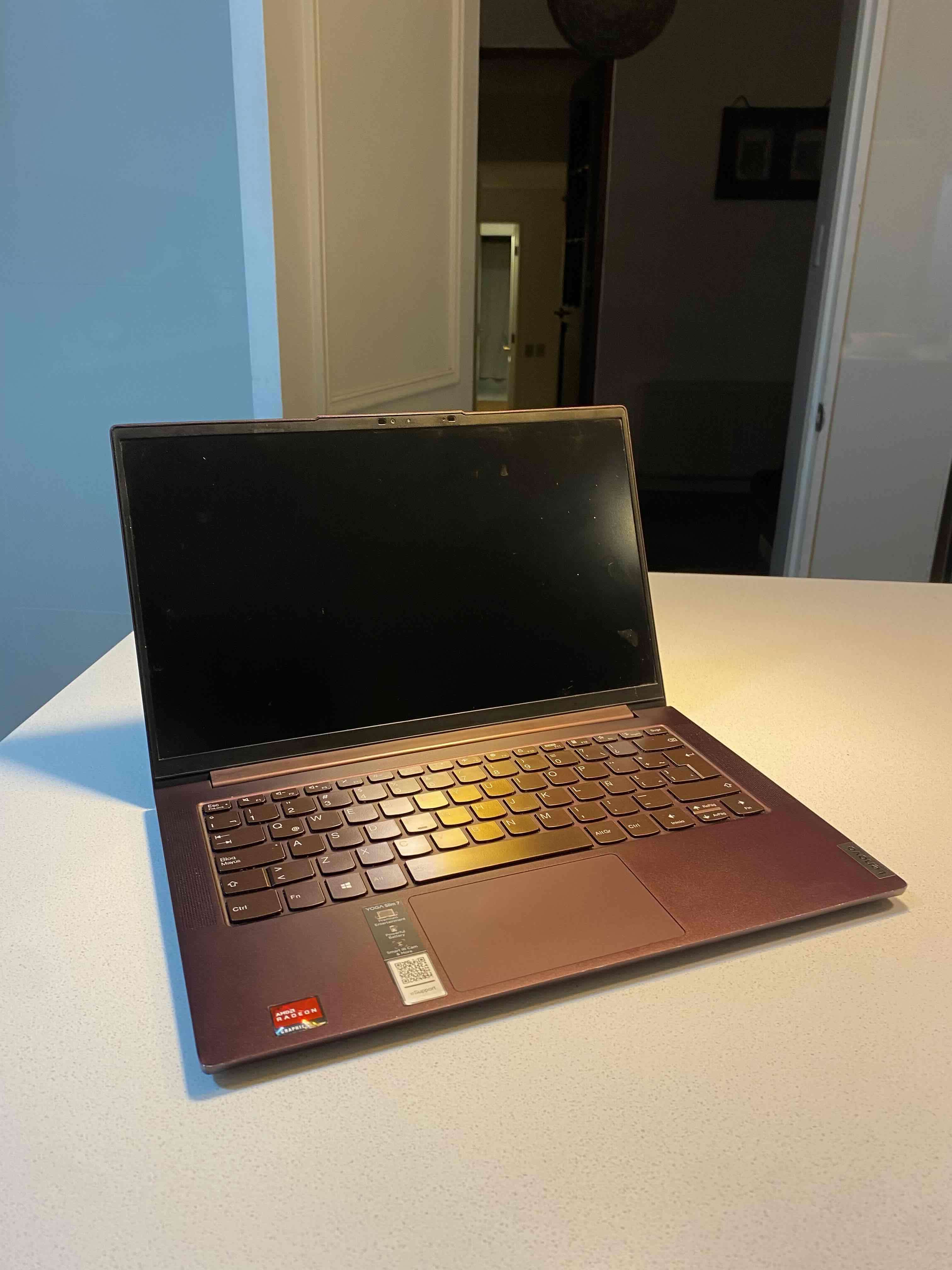 Notebook Lenovo Yoga Slim 7 - miniatura 1