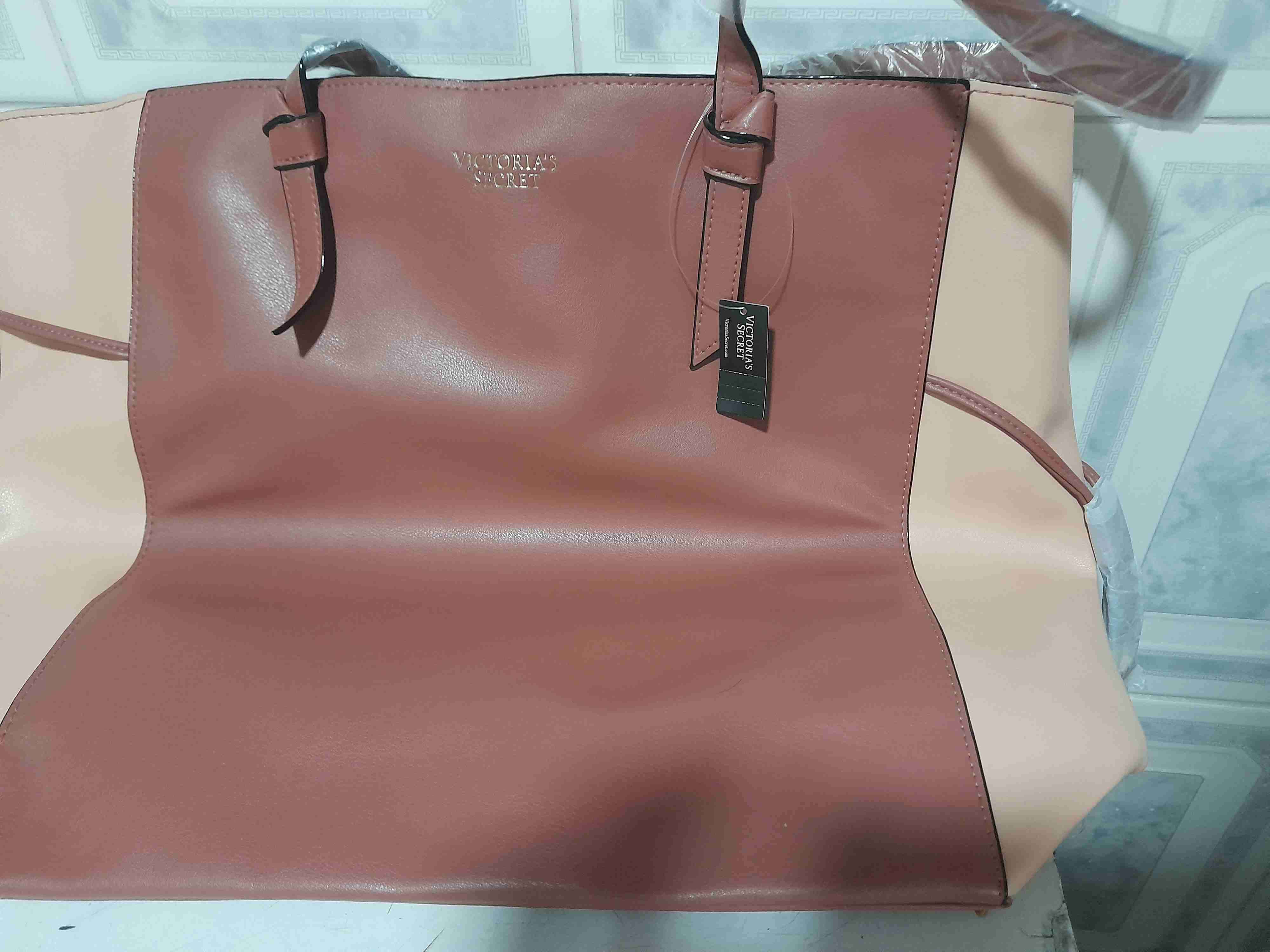 Bolso Victoria's Secret bicolor - miniatura 1