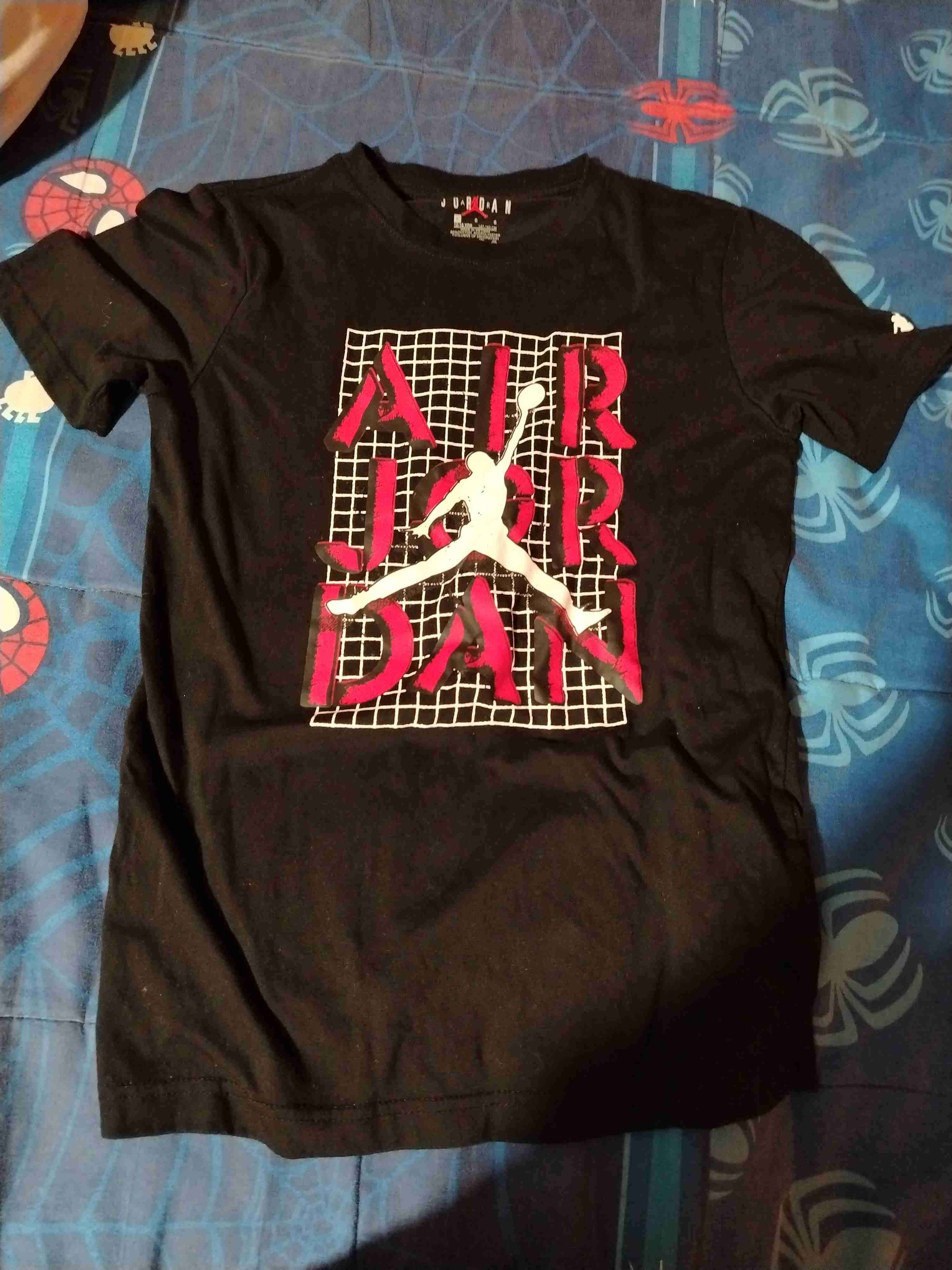 Polera negra Air Jordan talla L