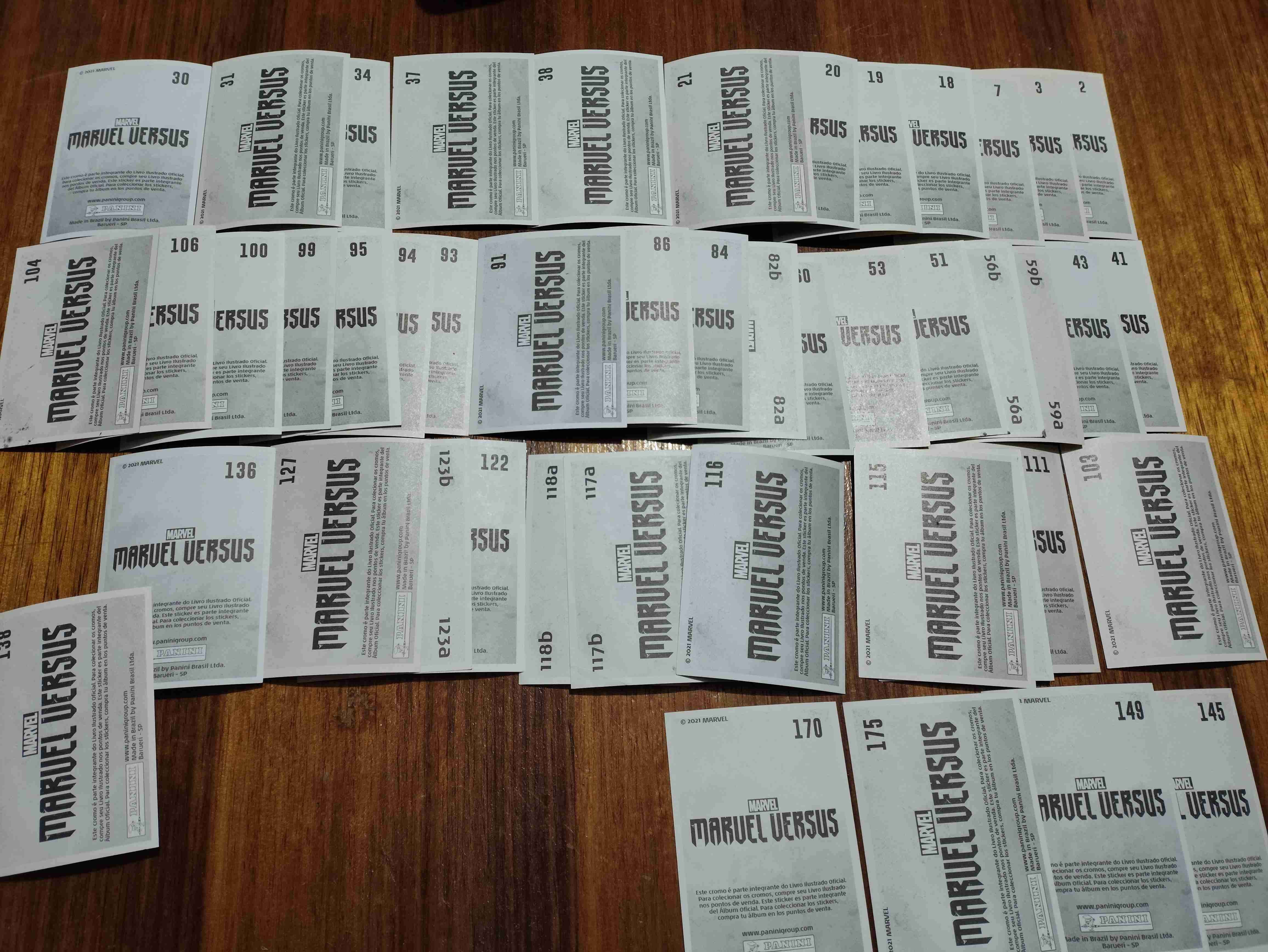 Álbum de stickers Marvel VS. - miniatura 3