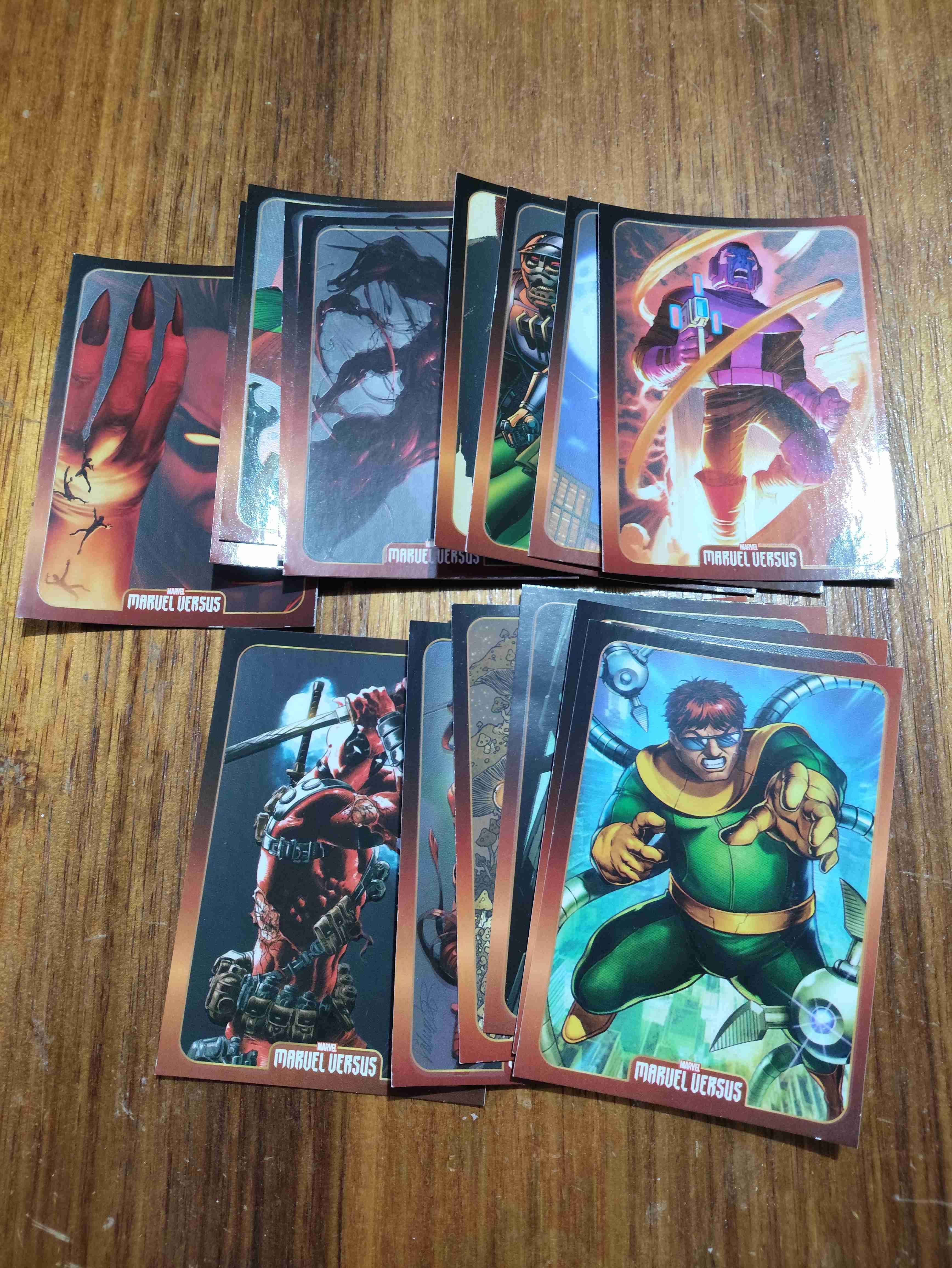 Álbum de stickers Marvel VS. - miniatura 4