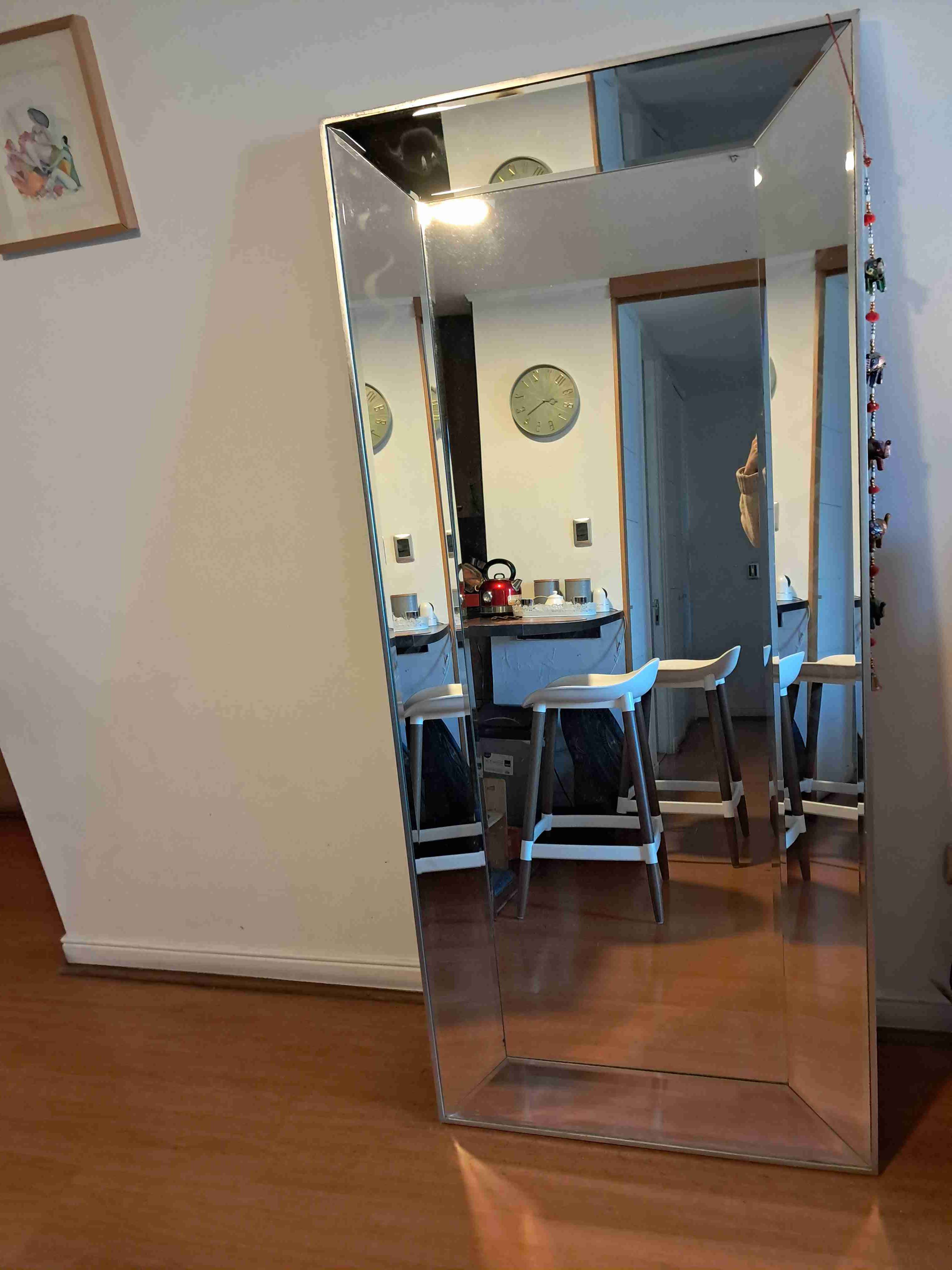 Espejo de pie grande