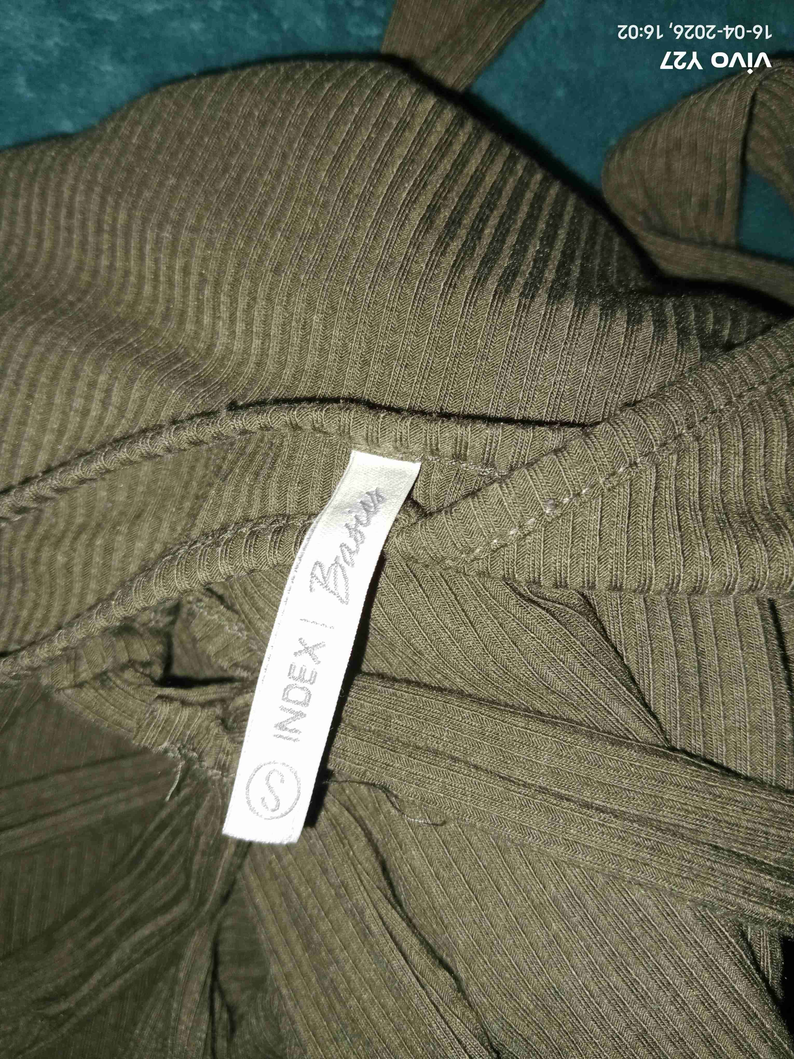 Enterito verde oliva sin mangas - miniatura 2