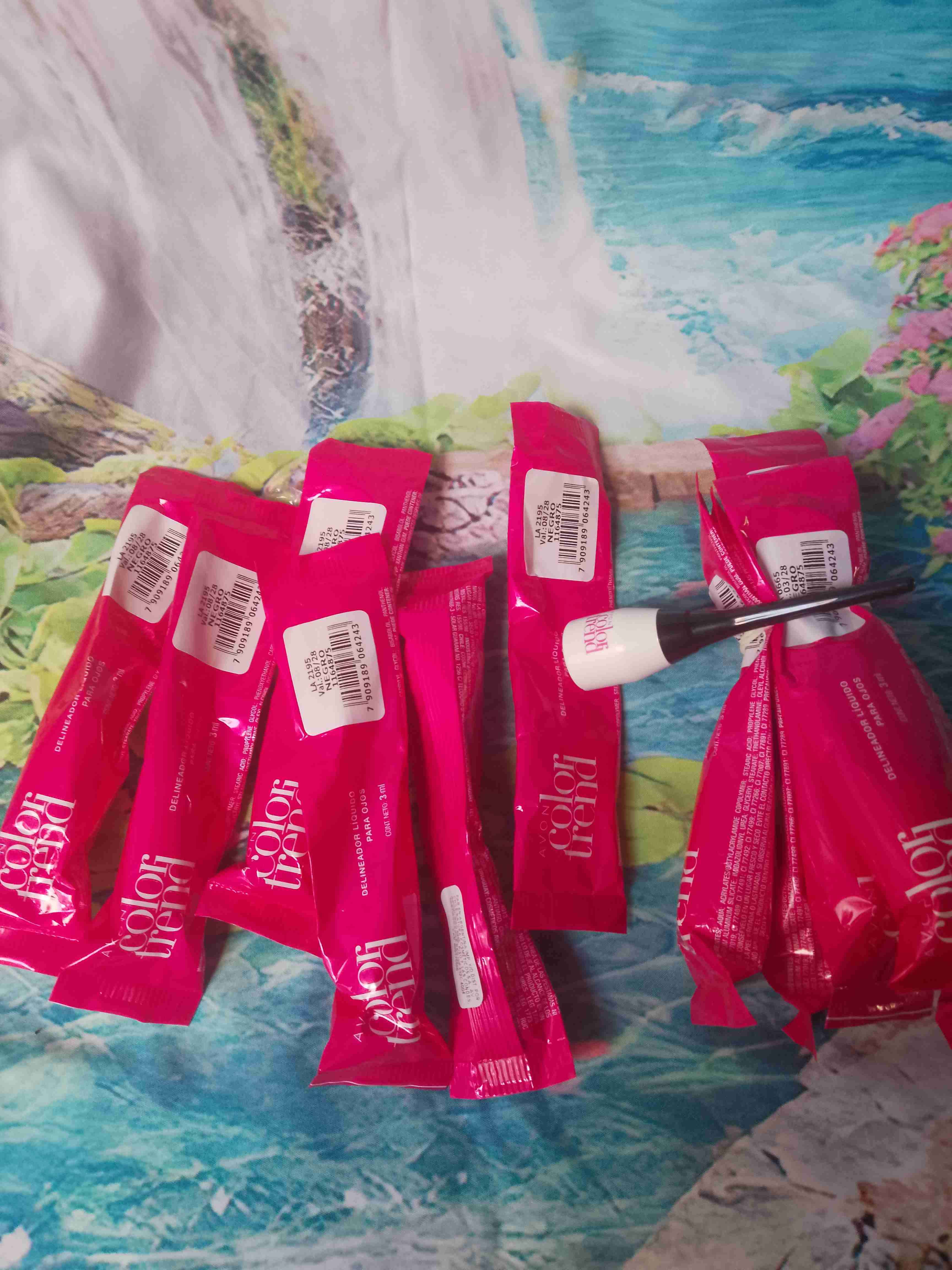 Set de máscara de pestañas negra - miniatura 2