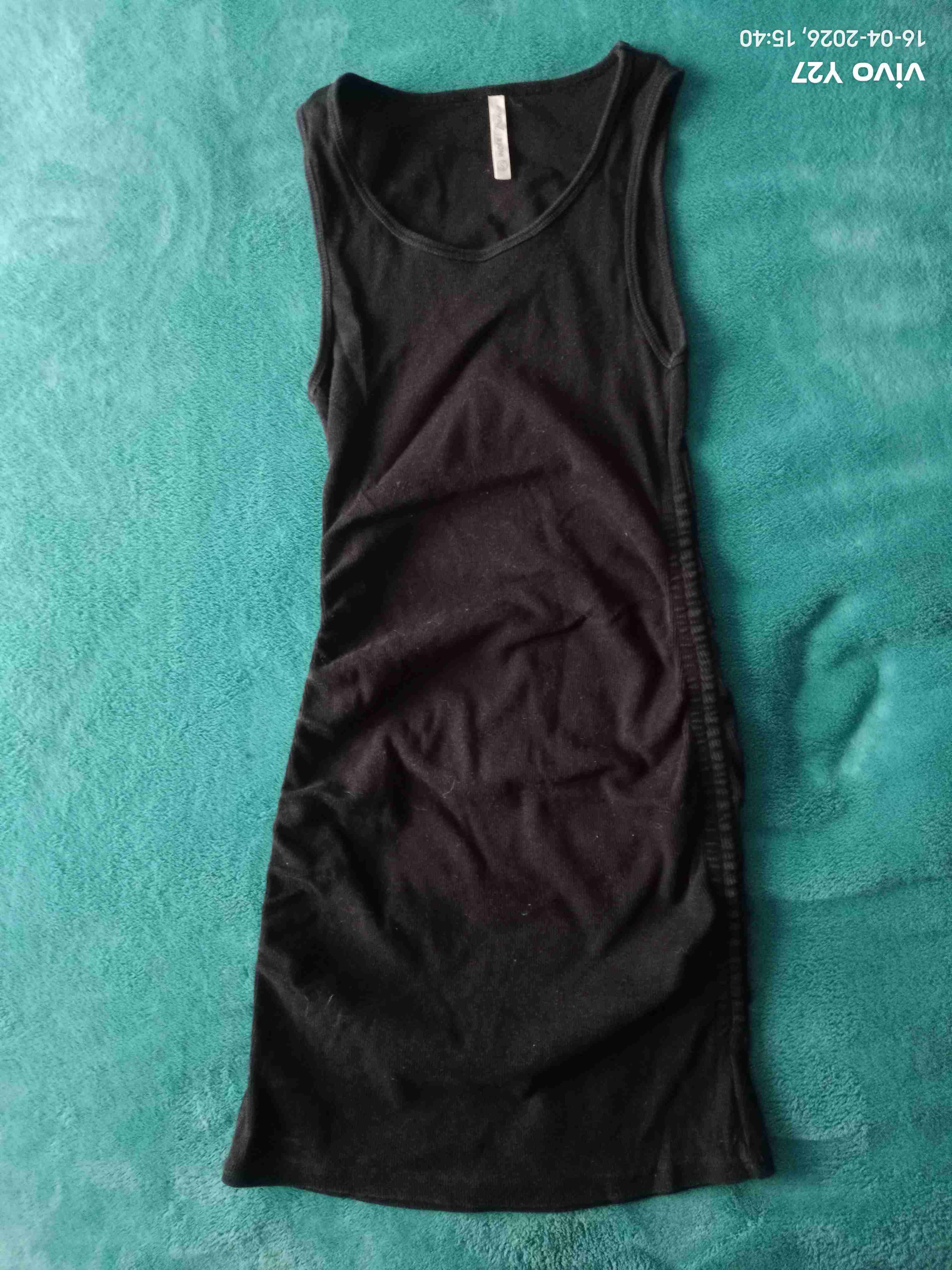 Vestido negro sin mangas