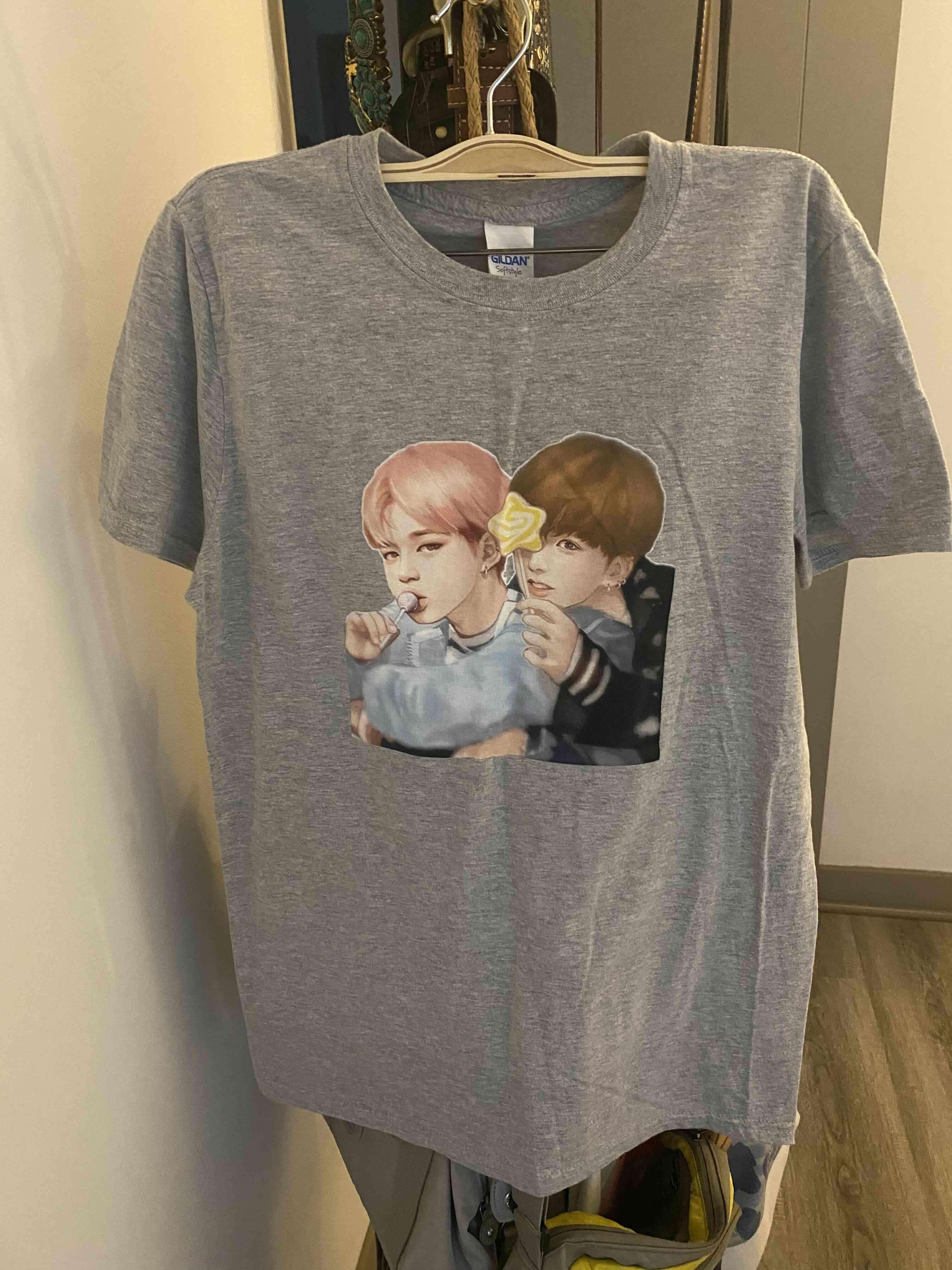 Camiseta Gris Jimin y Jungkook BTS Kpop Talla S - miniatura 5