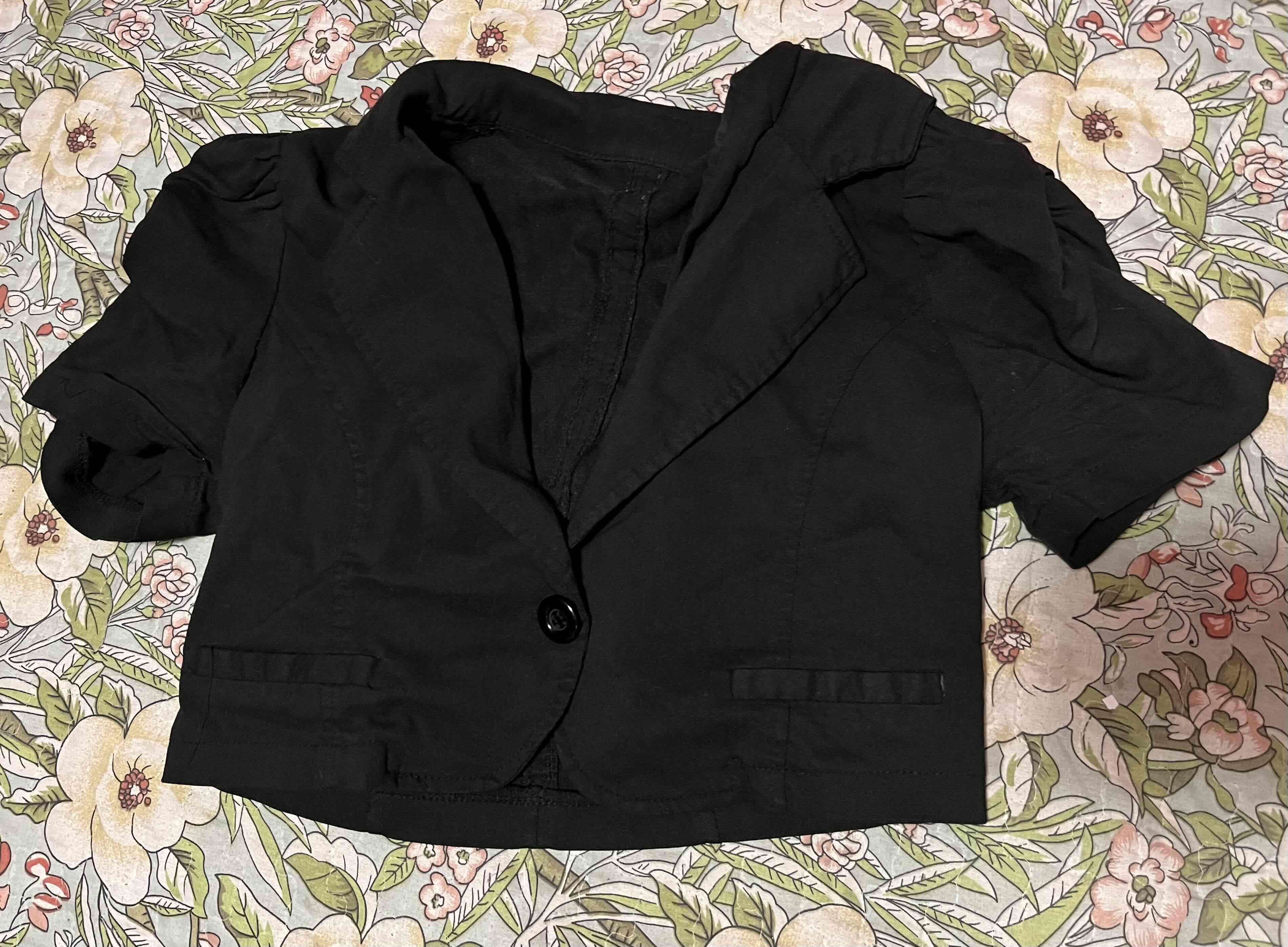 Blazer corto negro mujer